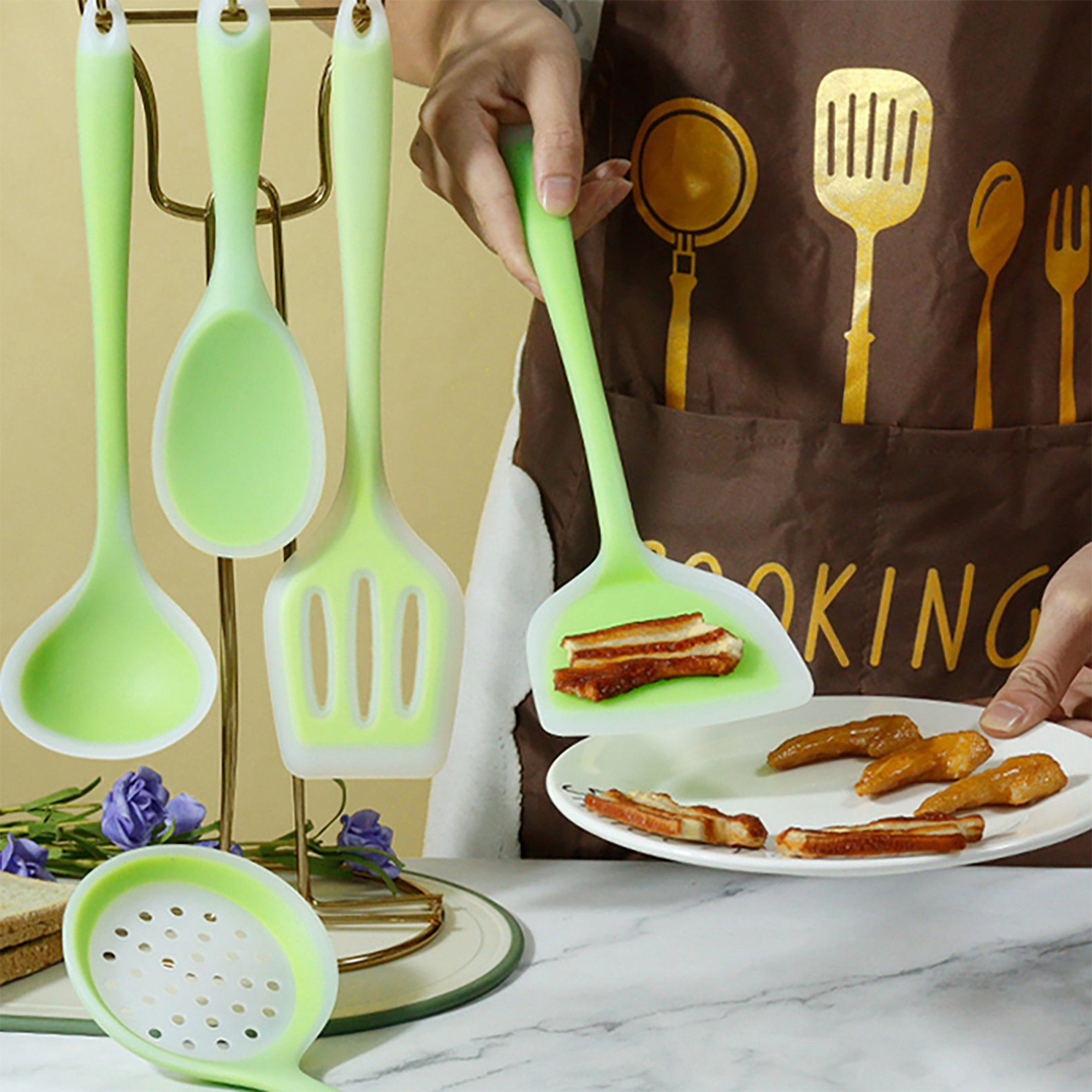 Alilang Women 5-Piece Silicone Kitchen Utensil Set with Spoon, Spatula and Strainer