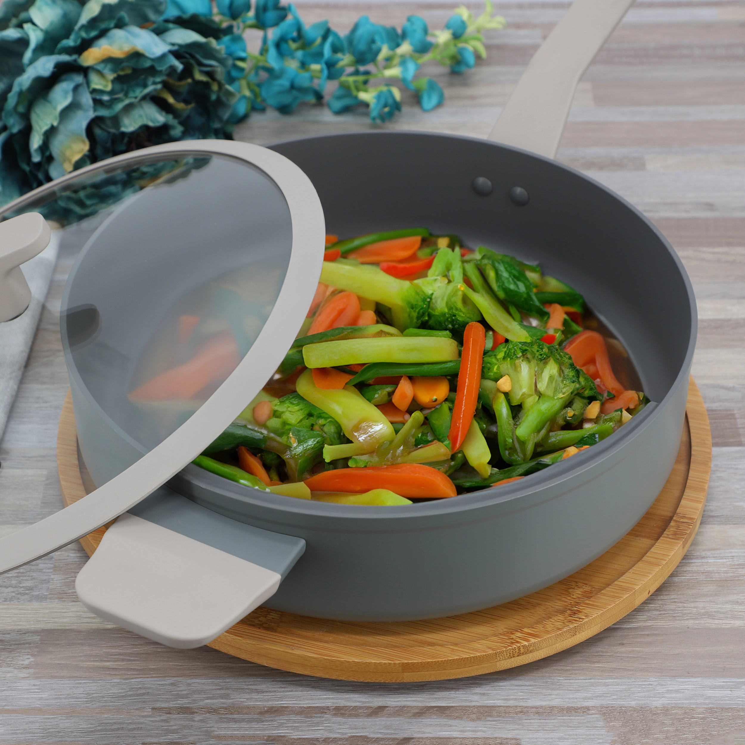 Oster Ambrose 4.5 Quart Nonstick Aluminum Saute Pan with Lid in Matte Grey