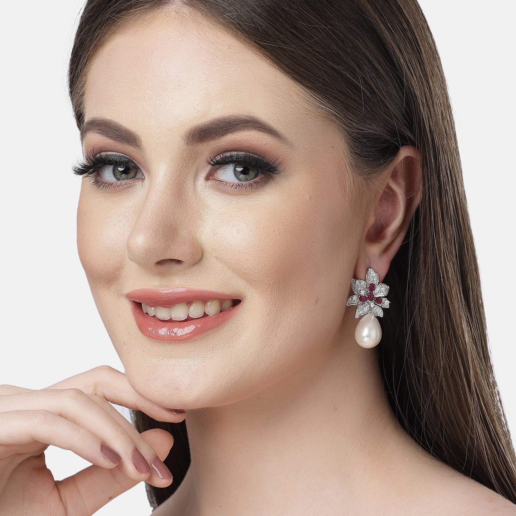 AGP PARIS Womens Diva Floral in Zirconia Drop Earrings
