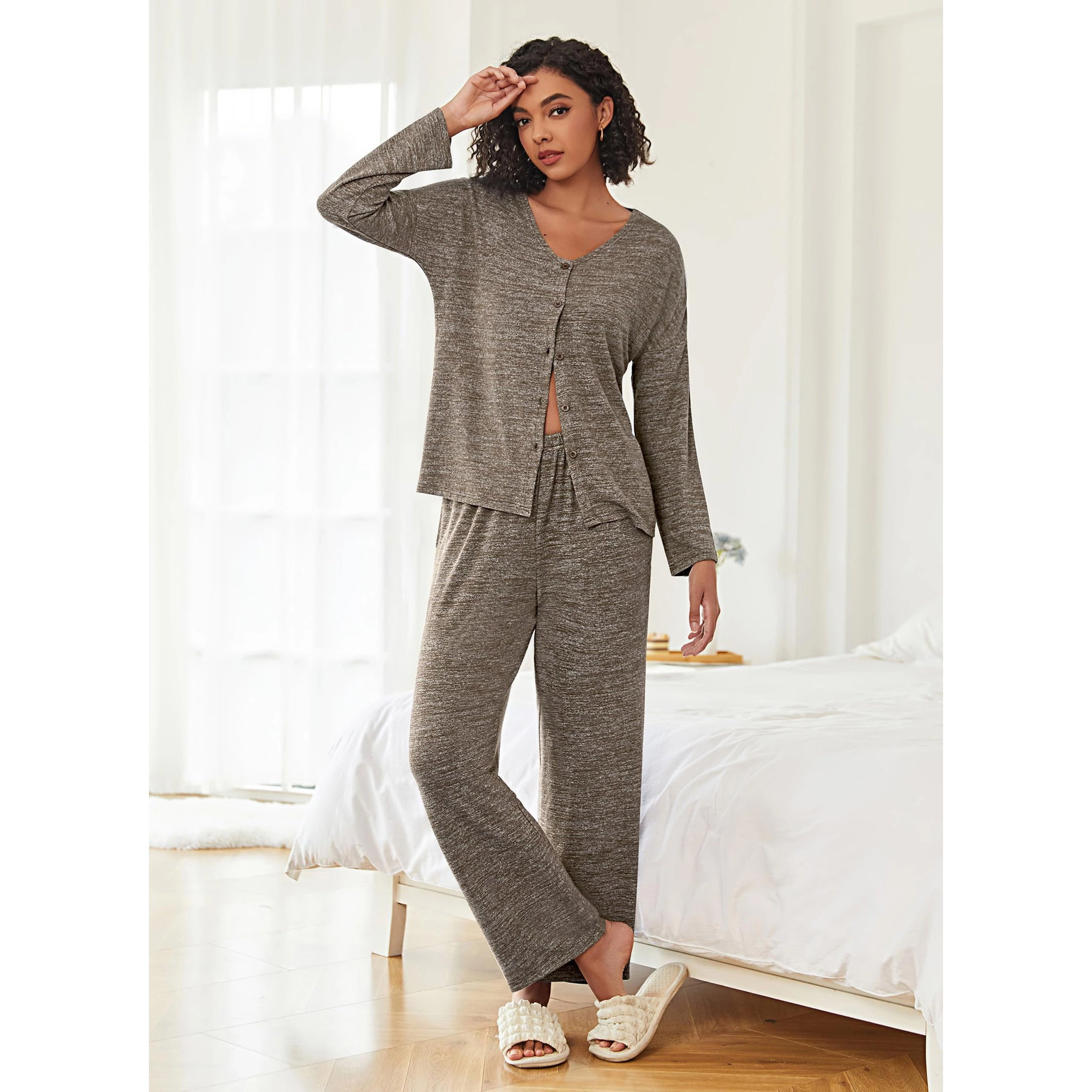 Ekouaer Womens Pajama Sets Button Up Long Sleeve Pajamas Lounge Set Two Piece Sleepwear