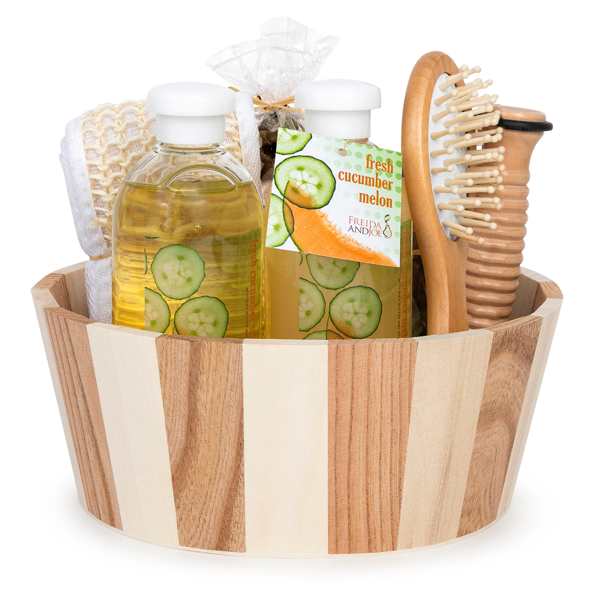 Freida and Joe Womens Cucumber Melon Spa Gift Set In Natural Wood Basket