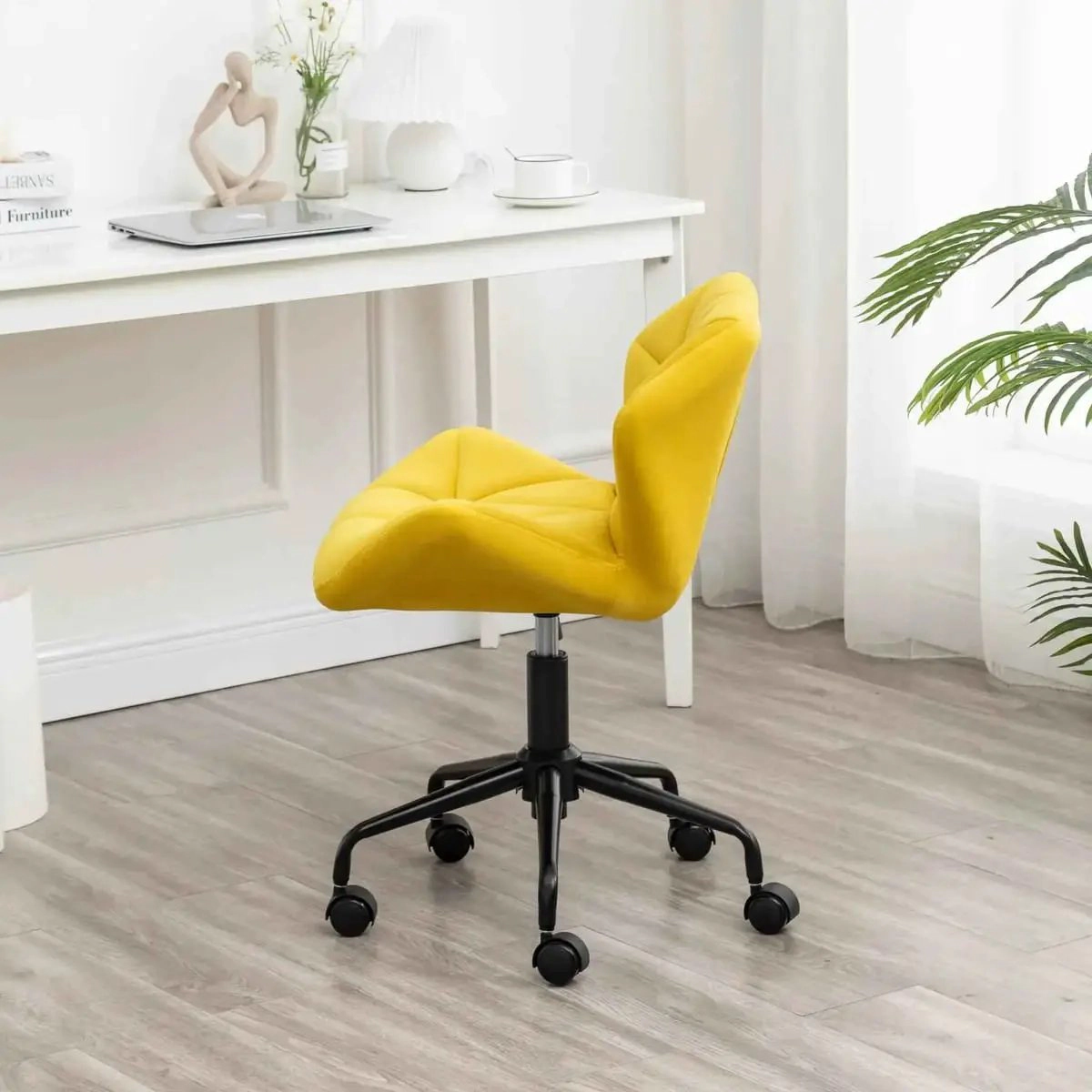 Platinum-Level Office Chairs Diamond Tufted Adjustable Swivel Office Chair Velvet Luxe