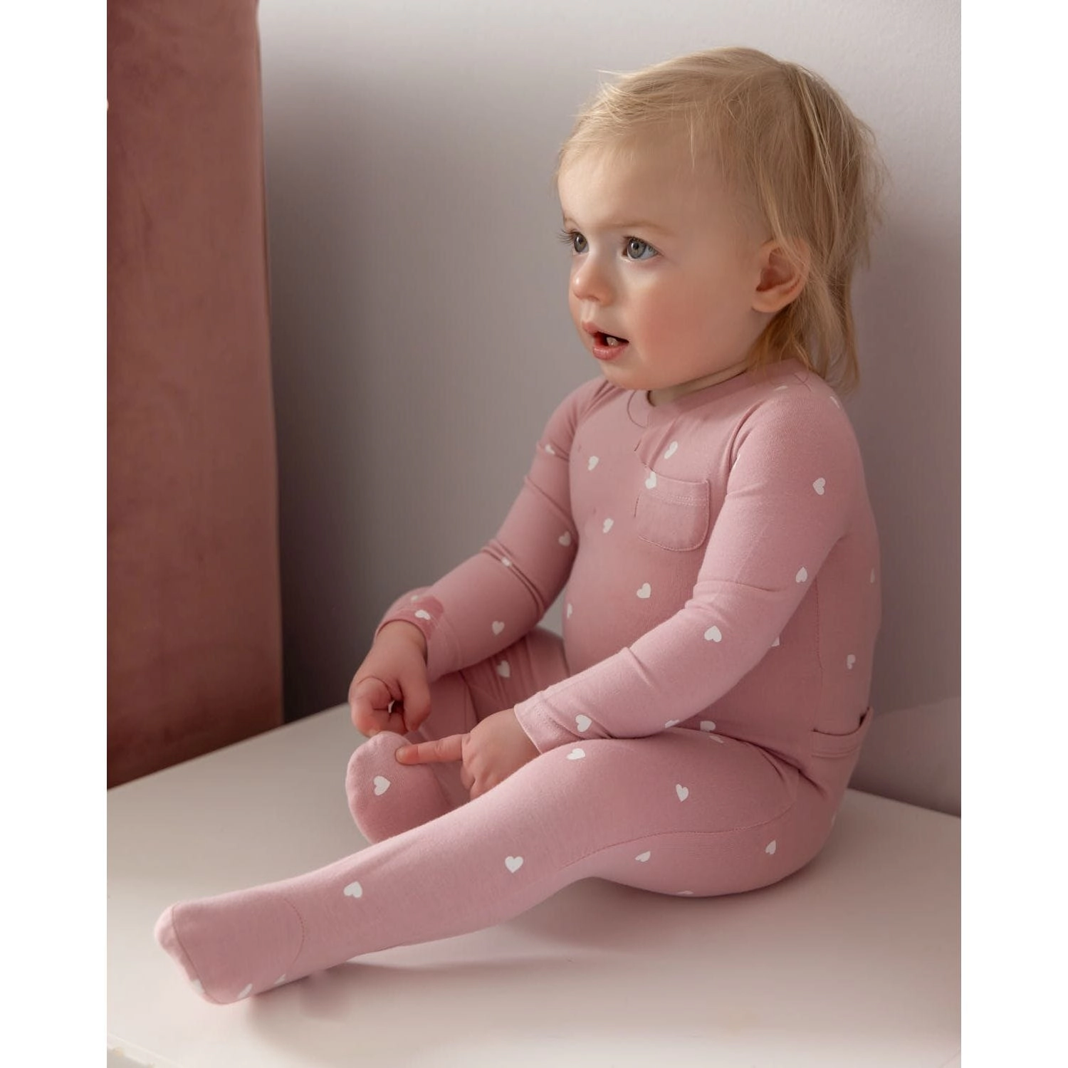 MeMoi Baby and Toddler Girls "Kind Hearts" Rayon Blend Footie