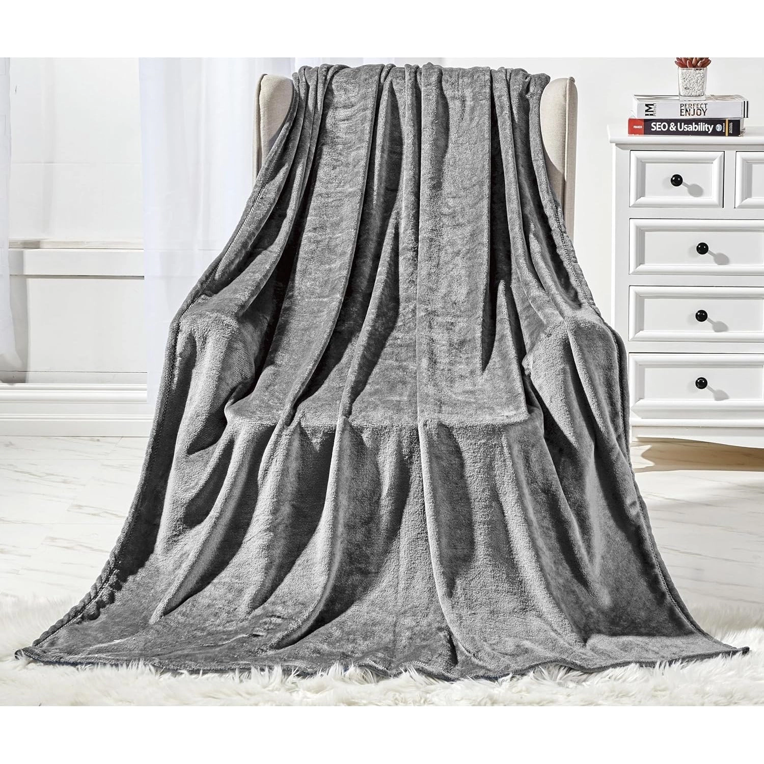 Plazatex Microplush and Microfiber All Season Hydrophobic  Polyester Solid Throw Blanket 50" x 60", Grey