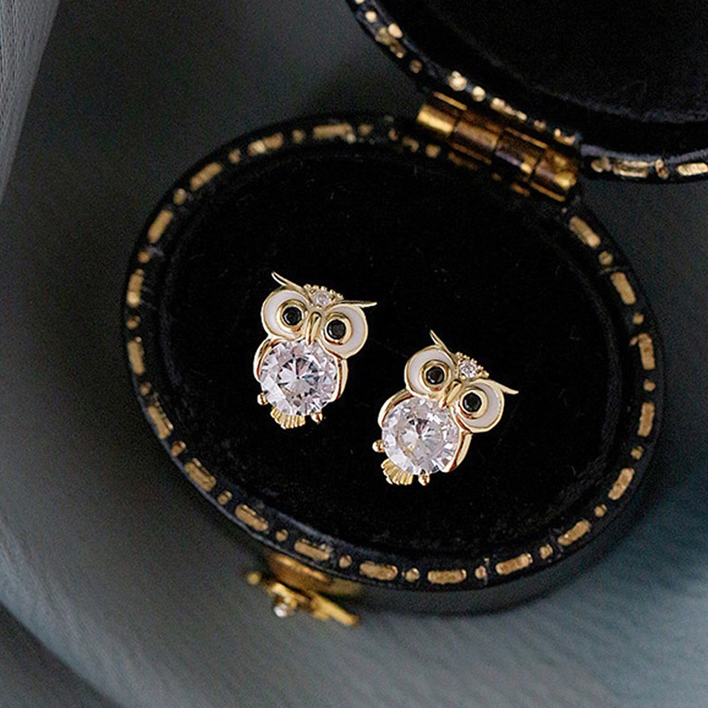 Unique Night Animal Owl Design Stud Earrings for Women