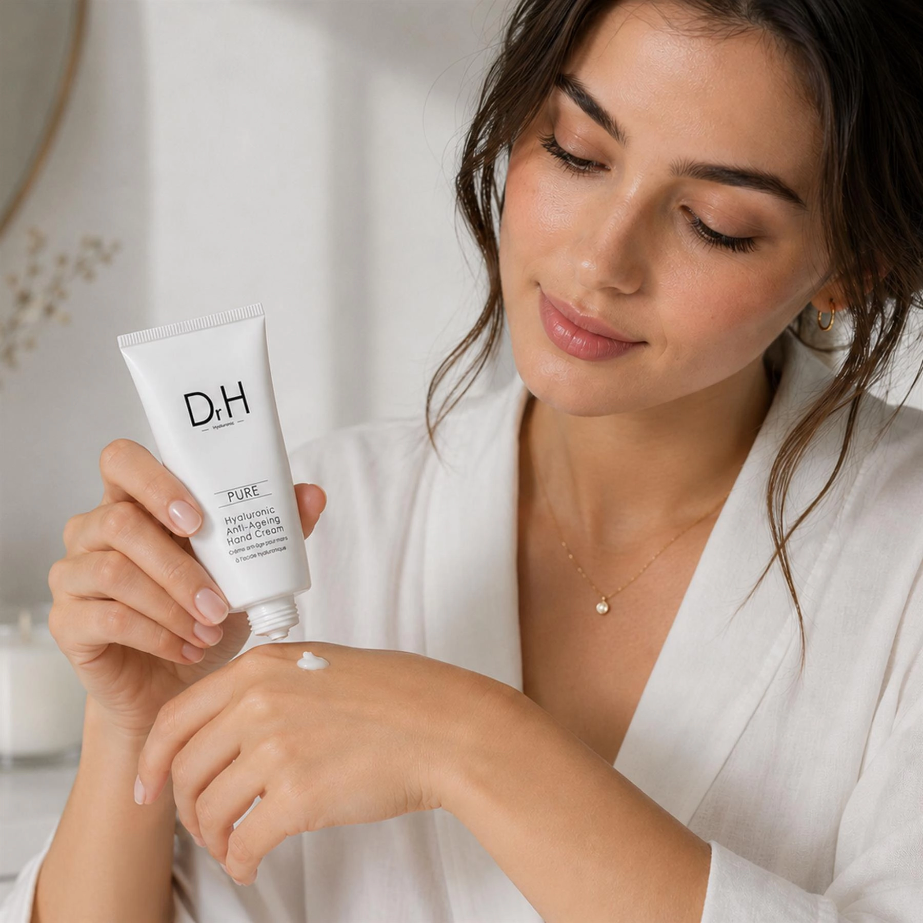 skinChemists Dr H Hyaluronic Acid Hand Cream 50ml - Hydrating Anti-Ageing Treatment for Dryness, Fine Lines & Wrinkles
