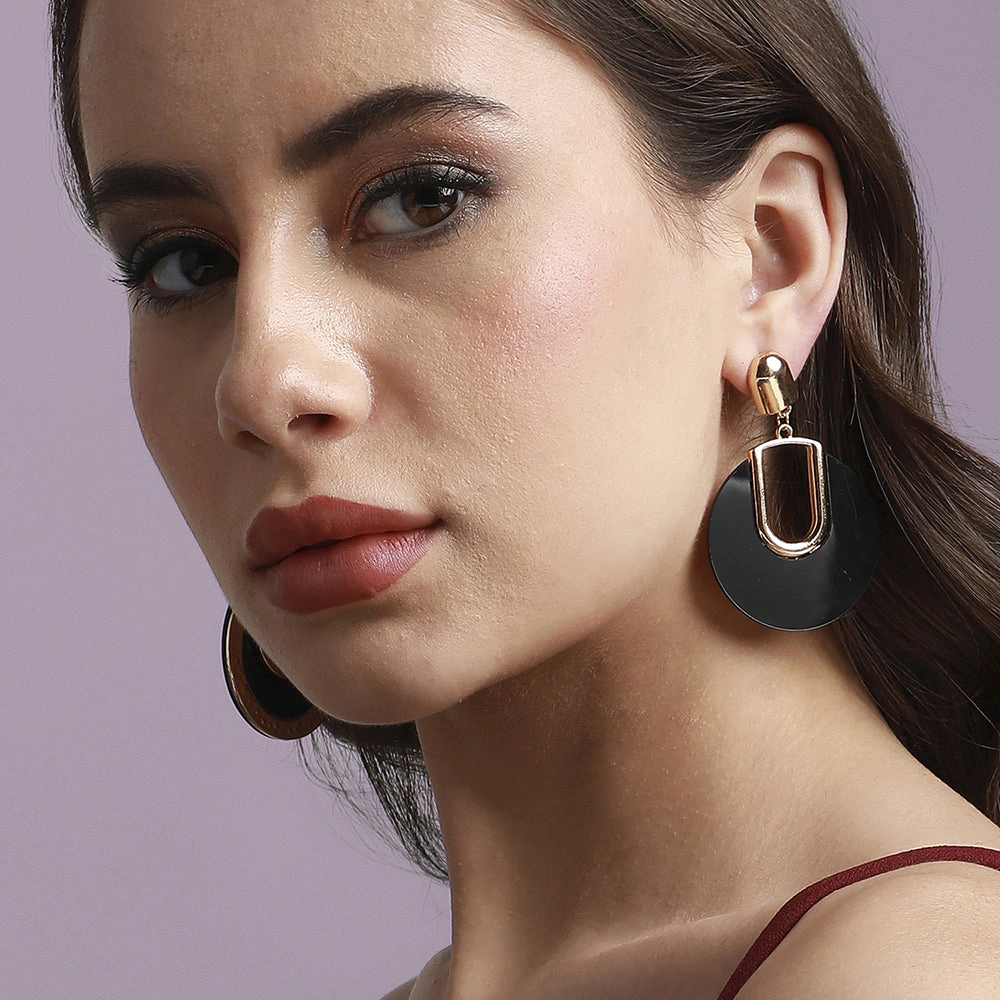 SOHI Women's Onyx Black Casual Drop Earrings