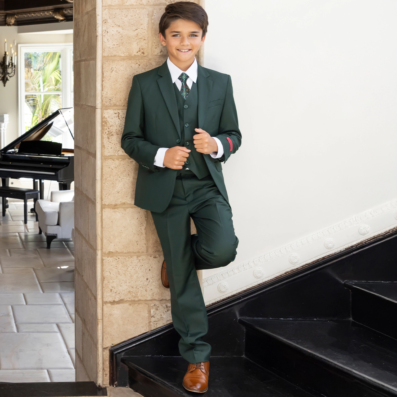 Gioberti Boy's Formal 6 Piece Suit Set