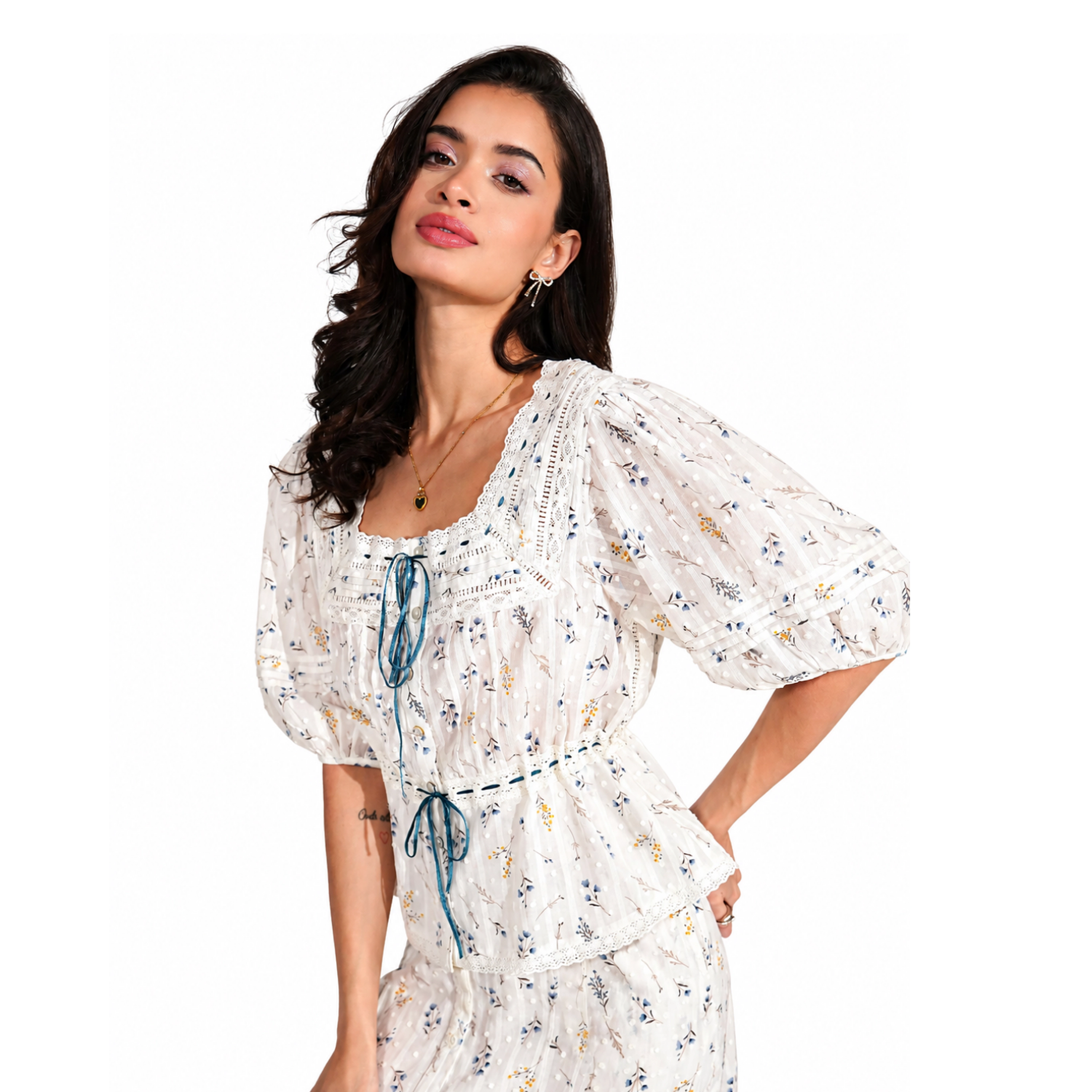 Rose & Nancy Women's Ella Pretty Priarie Print Cotton Blouse