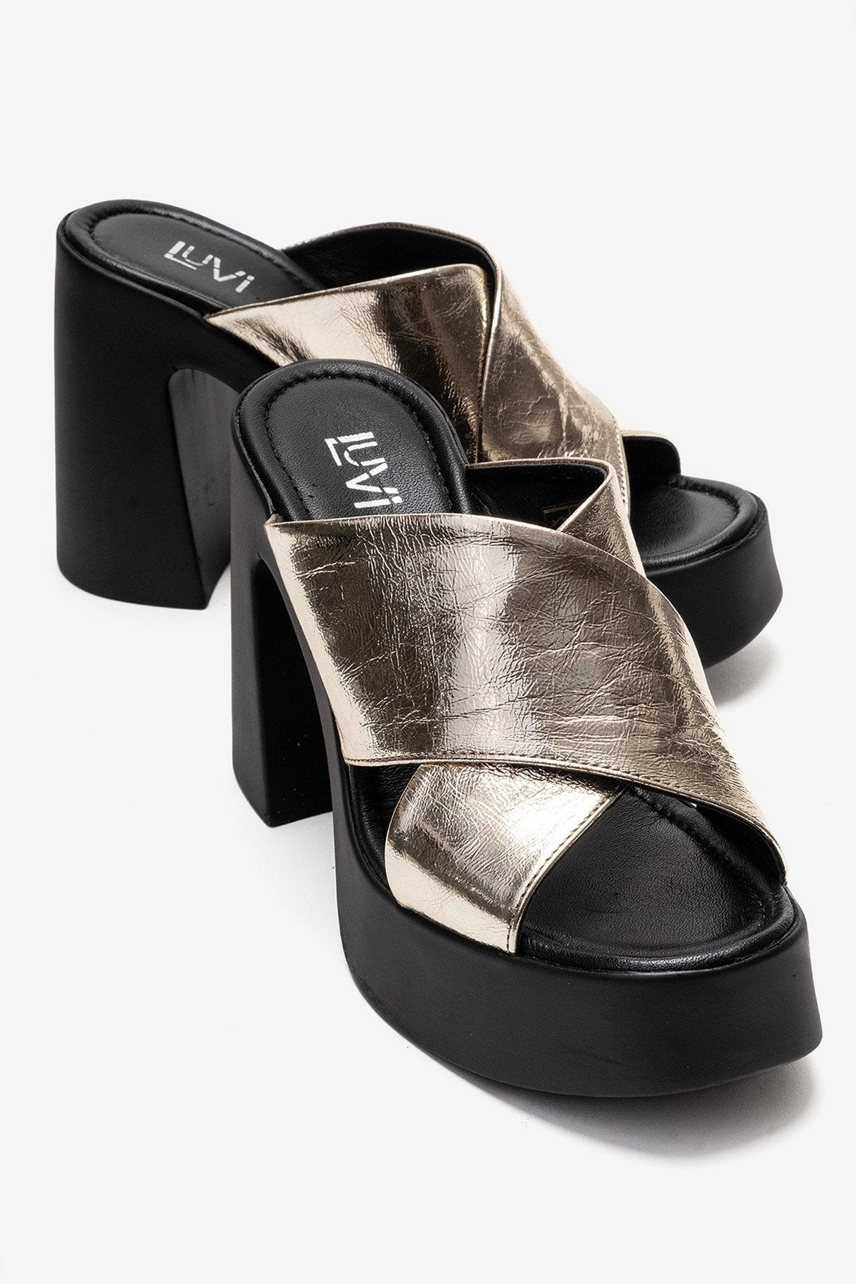 Forever & Always Womens Essenza Leather Platform Block Heel Sandal