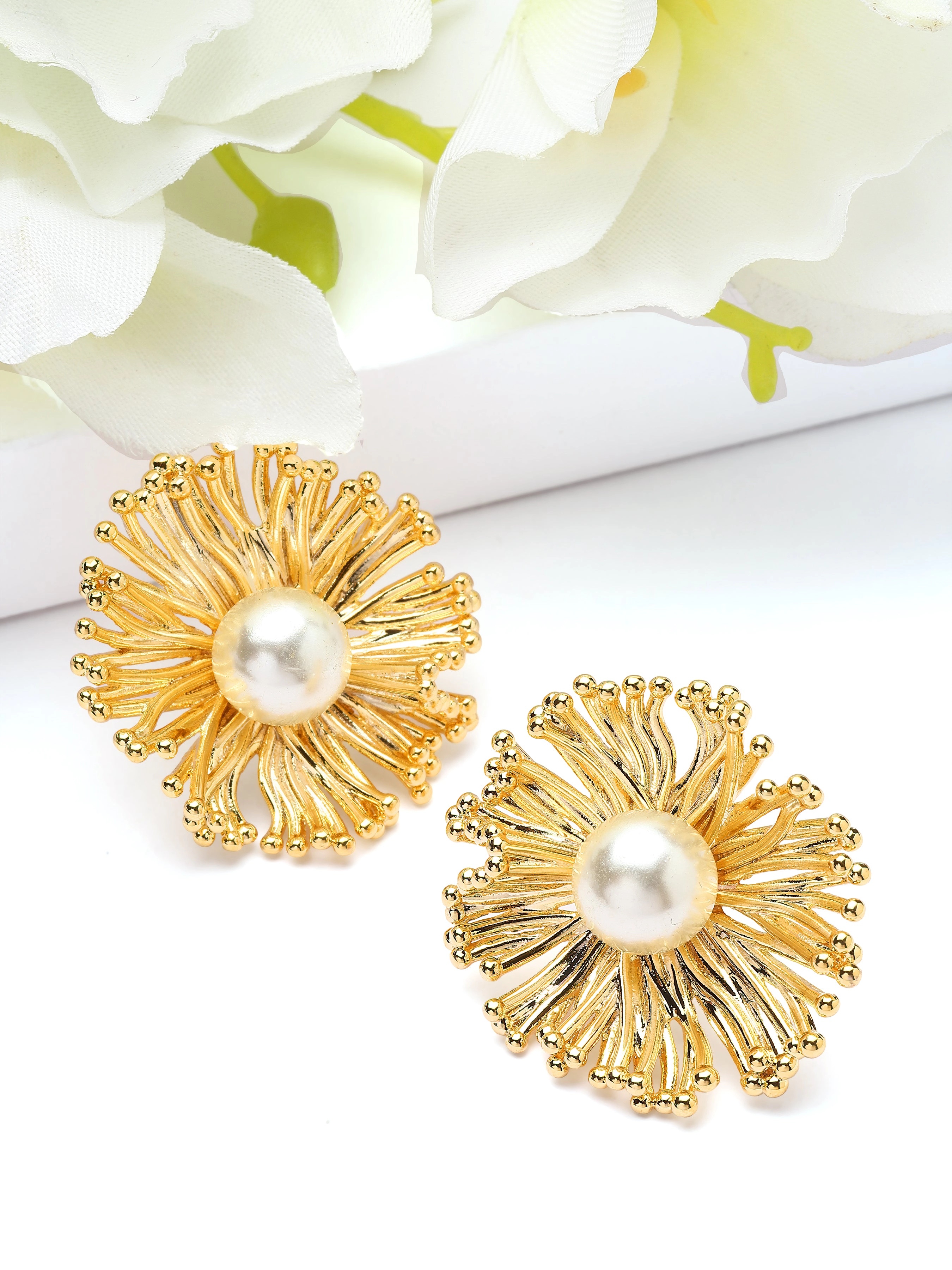 AGP PARIS Womens Sunburst Pearl Stud Earrings