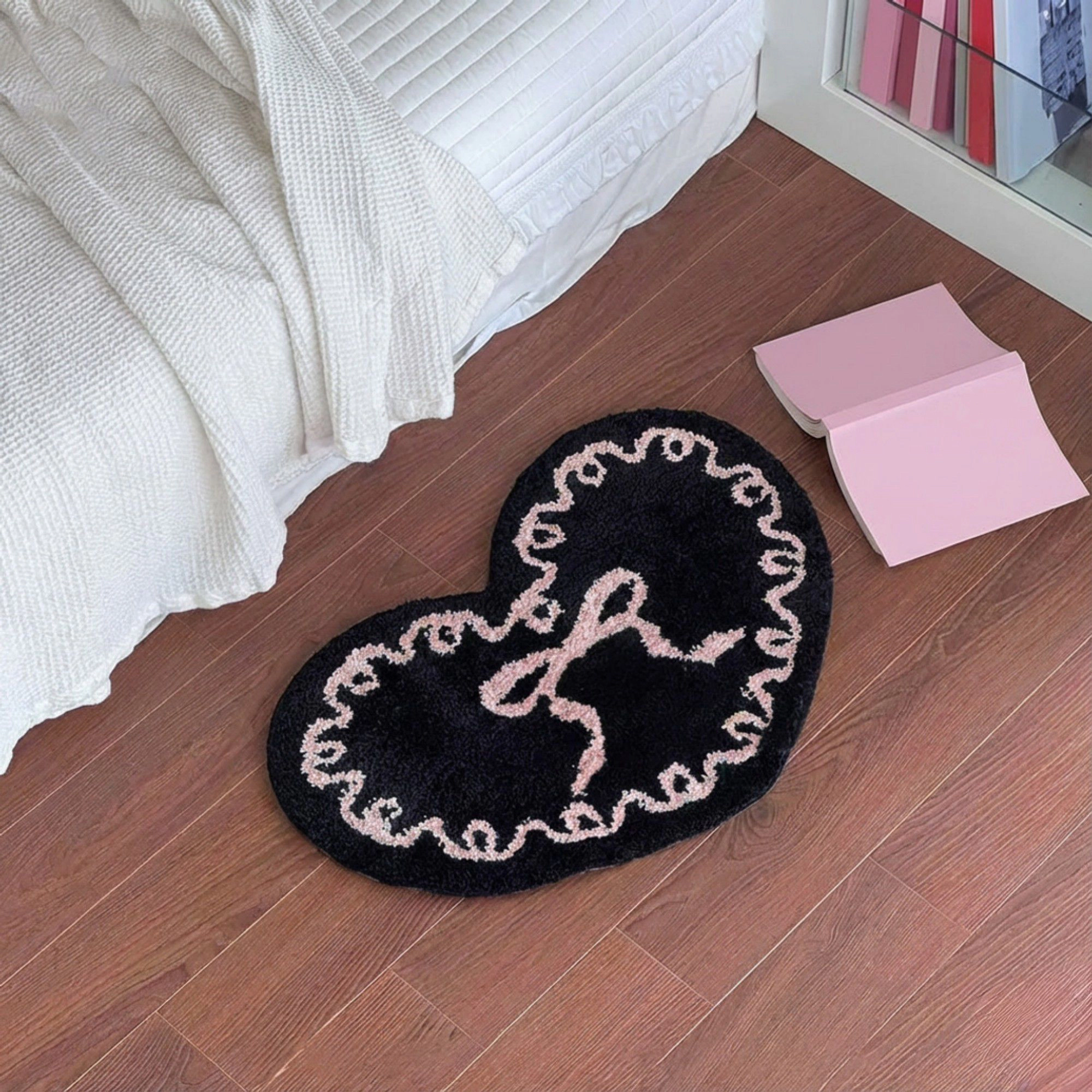 Alilang Unisex Heart Shaped Decorative Floor Mat Soft Plush Accent with Non Slip Backing