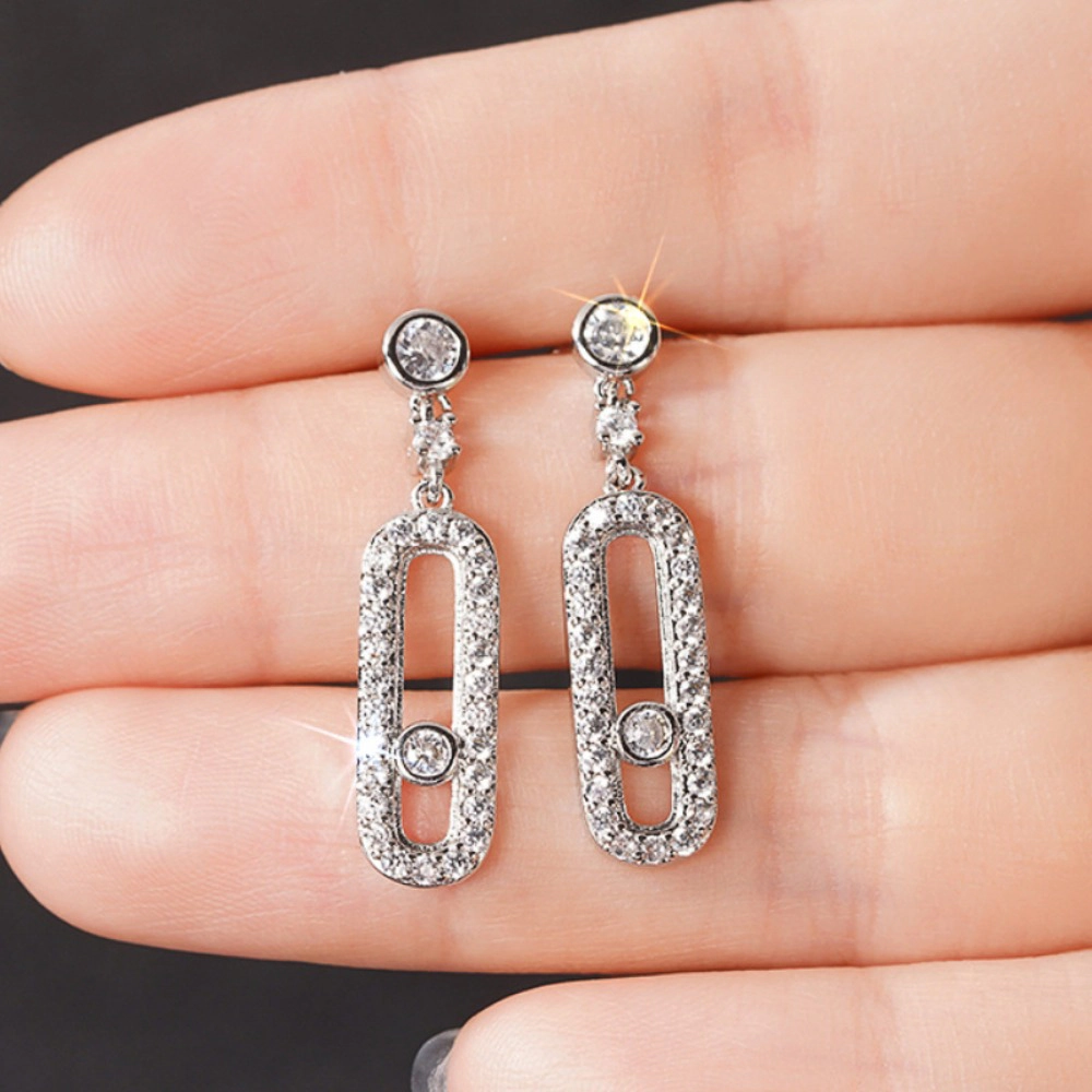 Exquisite Oval Dangle Pendant Earrings for Women