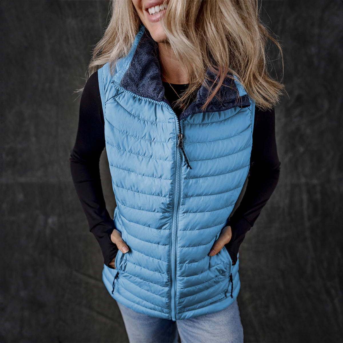 Sol Living Womens Sky Blue Plush Collared Quilted Zipped Puffer Vest