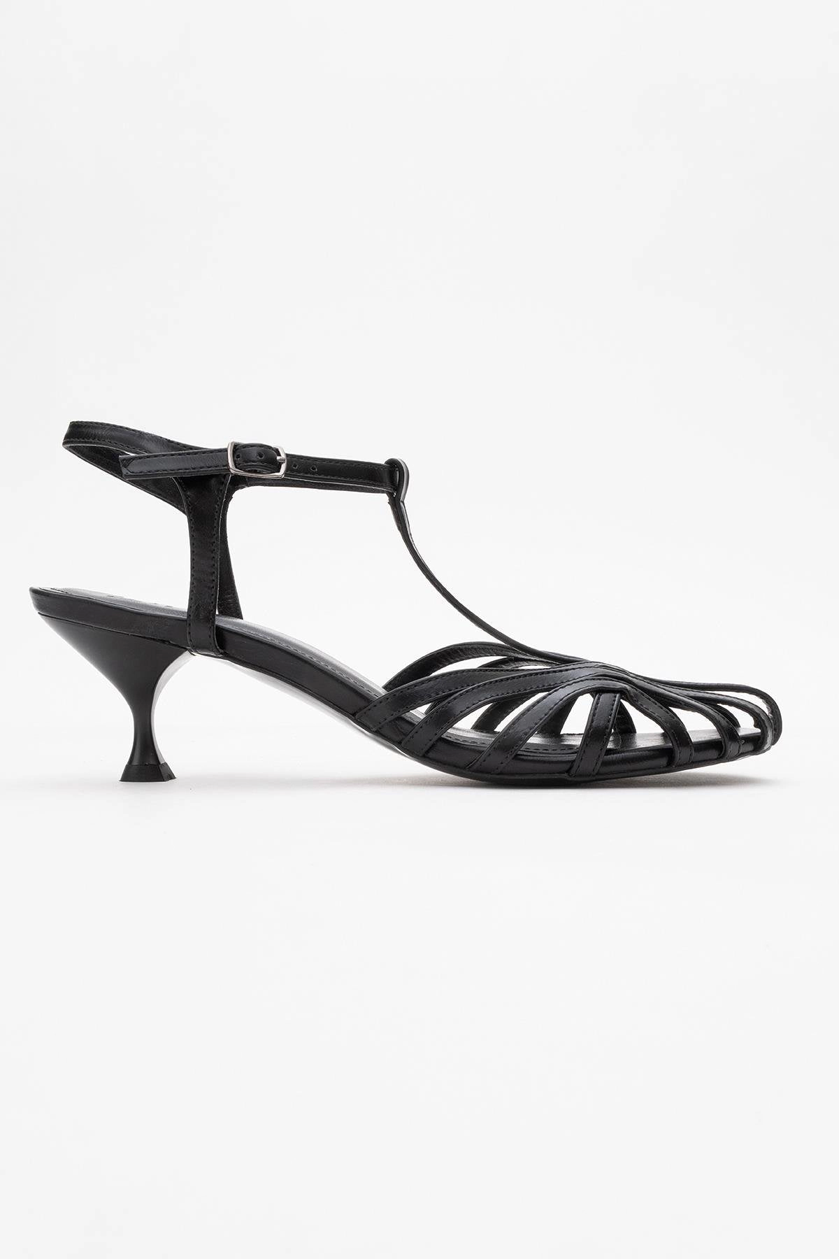 Prologue Shoes Womens Felip Strappy Sandal