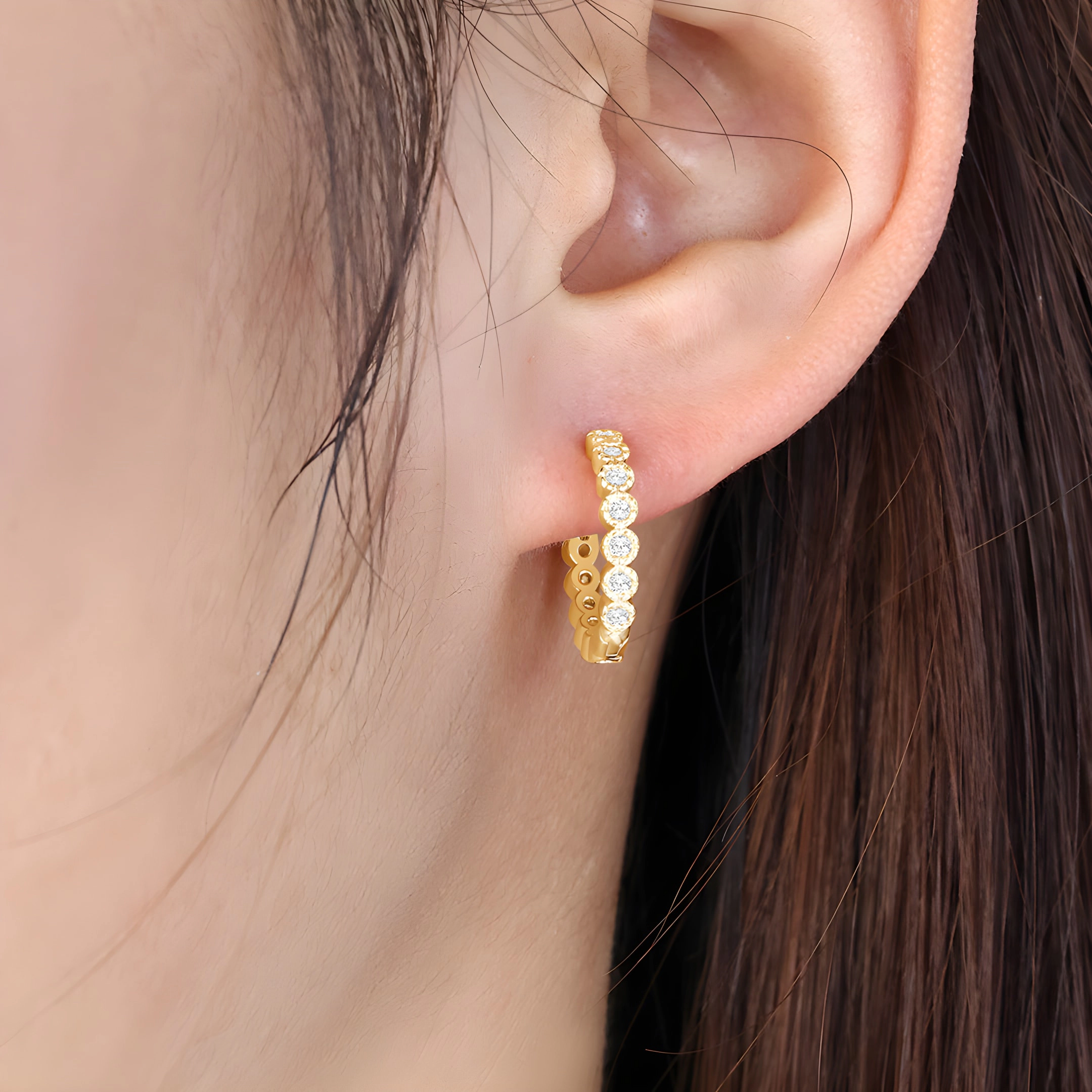 Mint & Lily Women's Shimmer Huggie Hoop Earrings