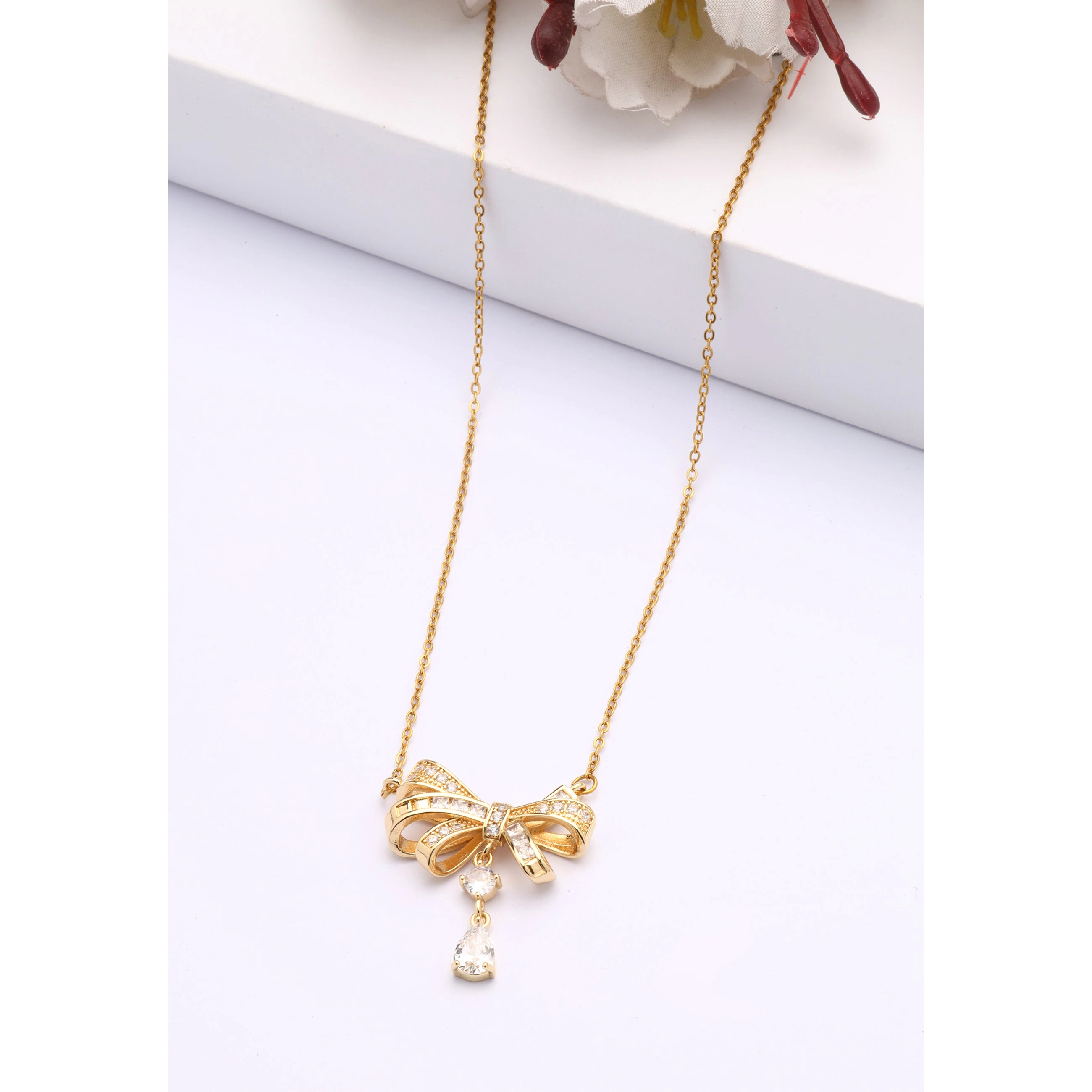 AGP PARIS Womens Golden Bow Pendant Necklace