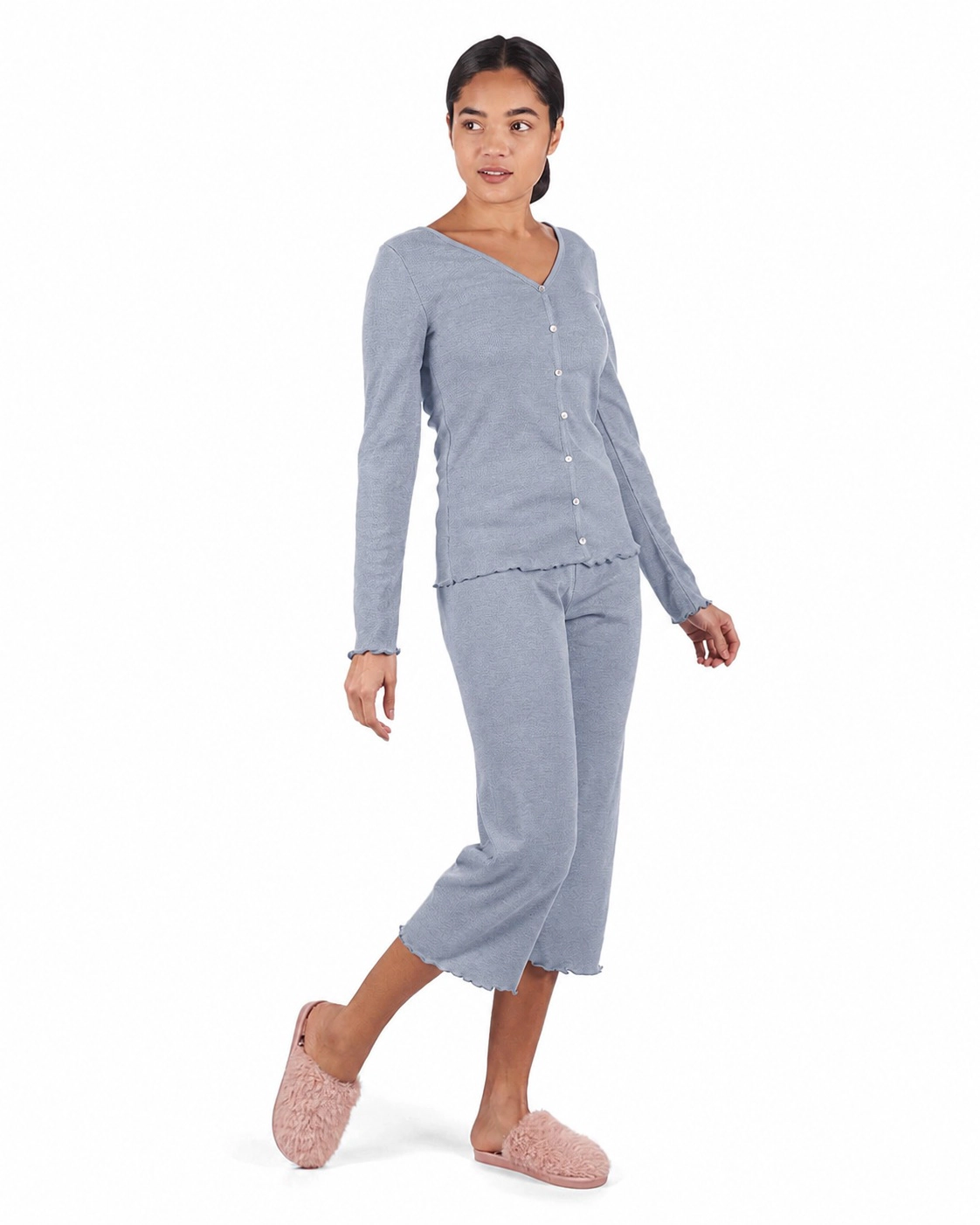 MeMoi Women's Ruffled Lettuce Edge Rib Long Sleeve and Capri Pajama Set