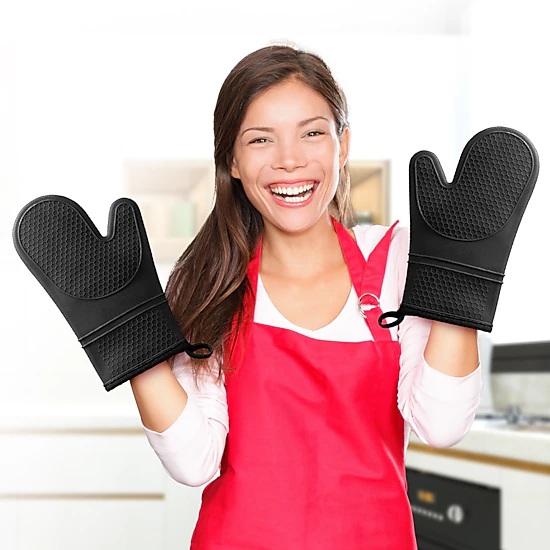 Cheer Collection 2 Pack Silicone Oven Mitts with Cotton Lining Textured Grip and Waterproof Design