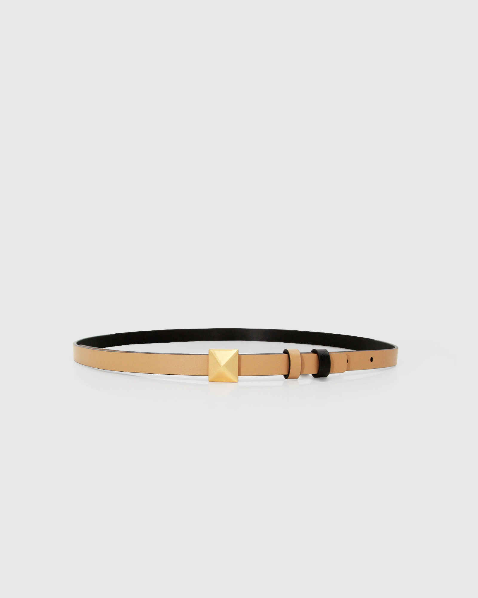 Belle & Bloom Womens Cleopatra Pyramid Stud Leather Belt