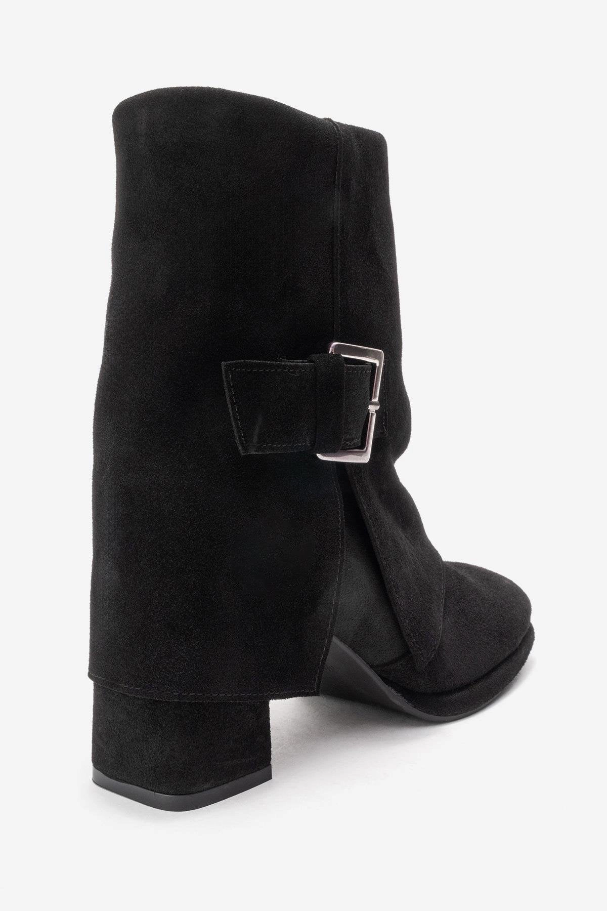 Forever & Always Womens Lore Leather Block Heel Boots