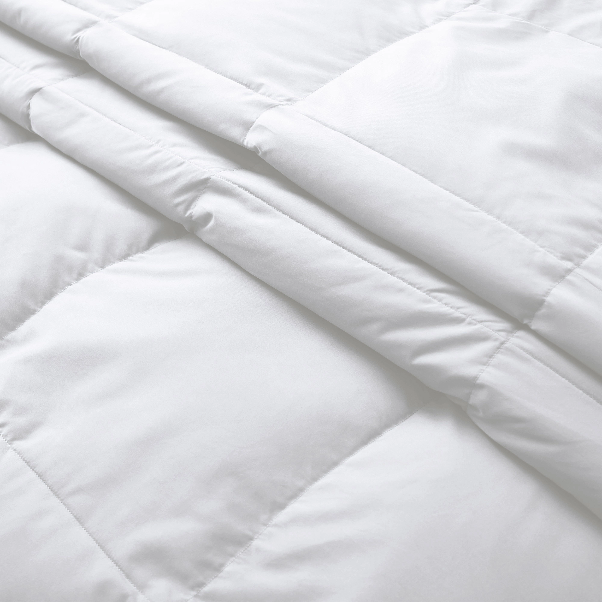 Unikome Lightweight White Goose Down Feather Fiber Comforter – Soft, Breathable & Noiseless Duvet