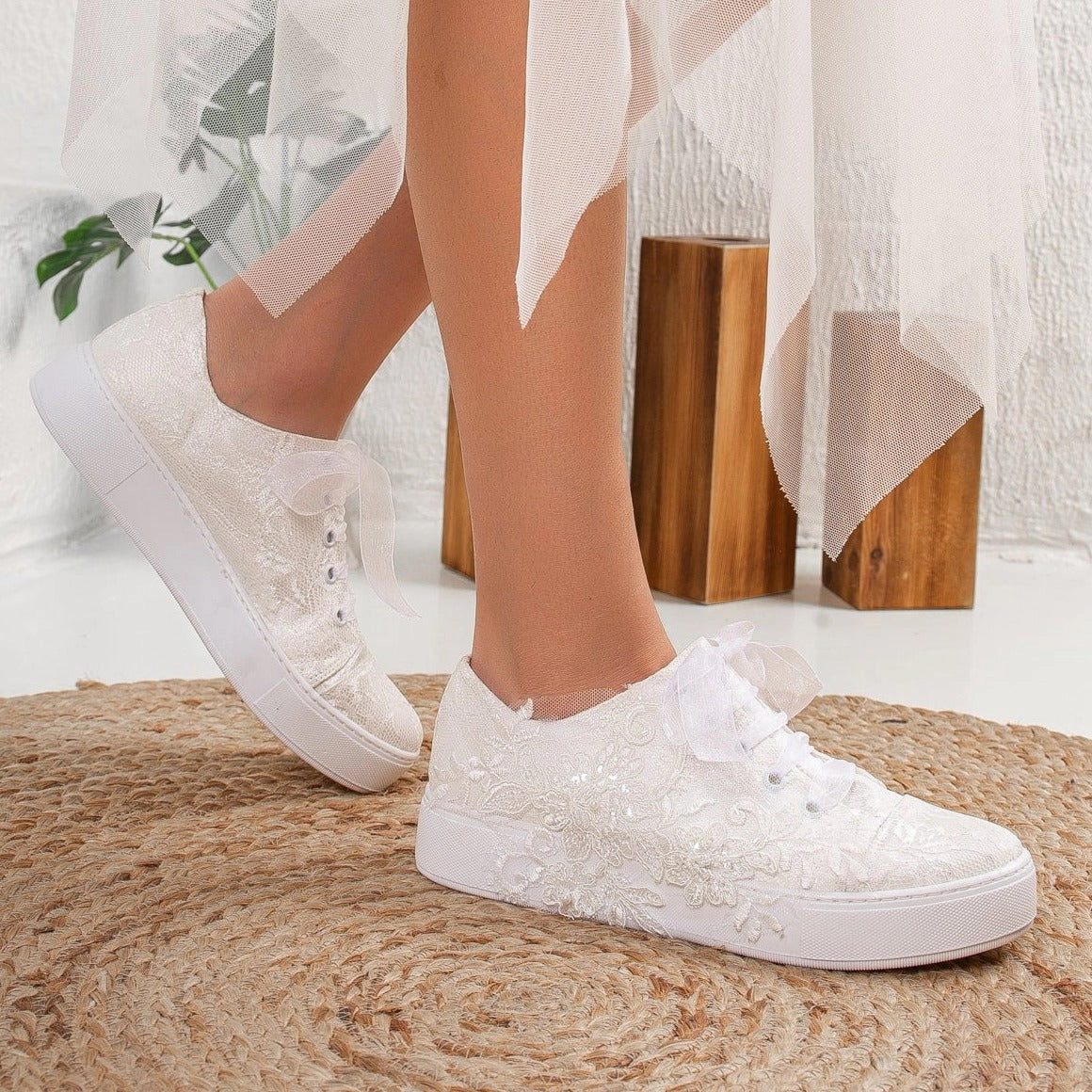 Forever & Always Womens Elise Lace Bridal Sneakers