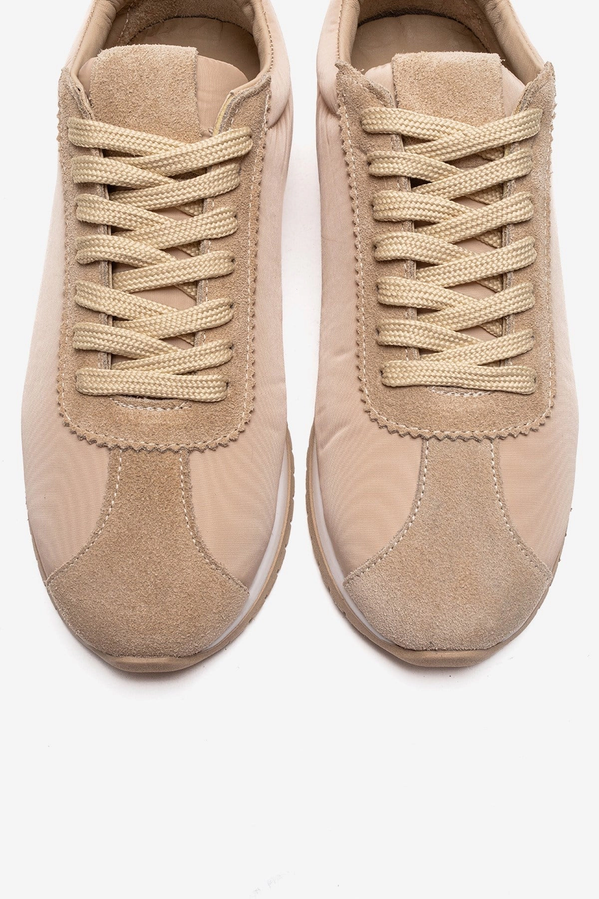Forever & Always Womens Unica Leather Sport Sneaker