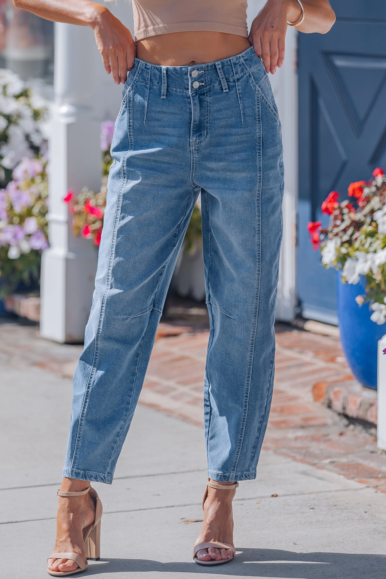 Threaded Pear Womens Hana Wash Cuffed Barrel Jeans - Mid Rise Sky Blue