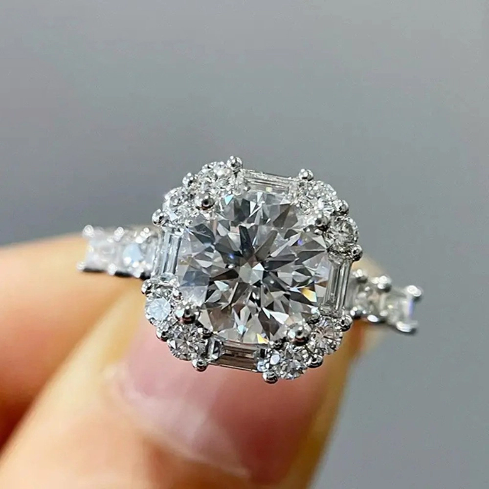 Brilliant Cubic Zirconia Wedding Band Ring for Women