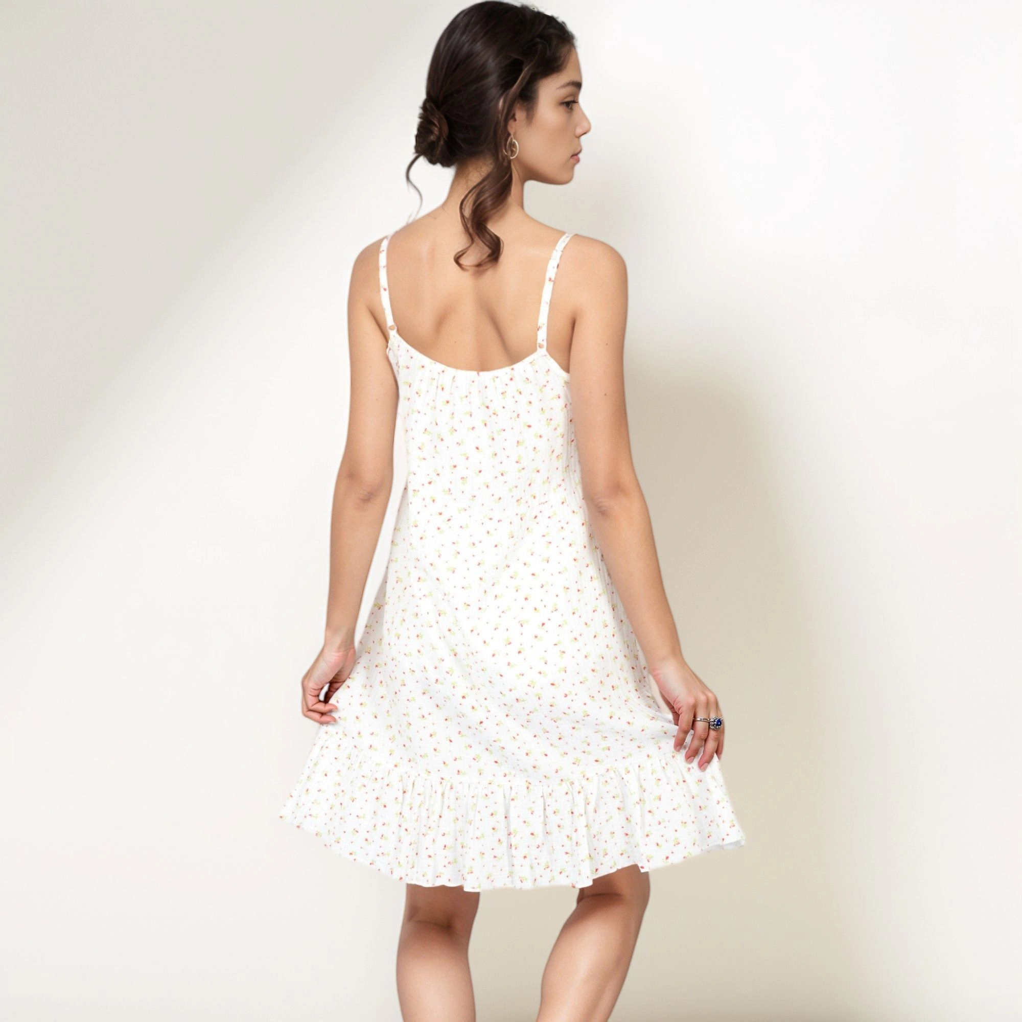 Anna-Kaci Women's Sleeveless Mini Floral Button Front Detail Ruffle Hem Sleepdress