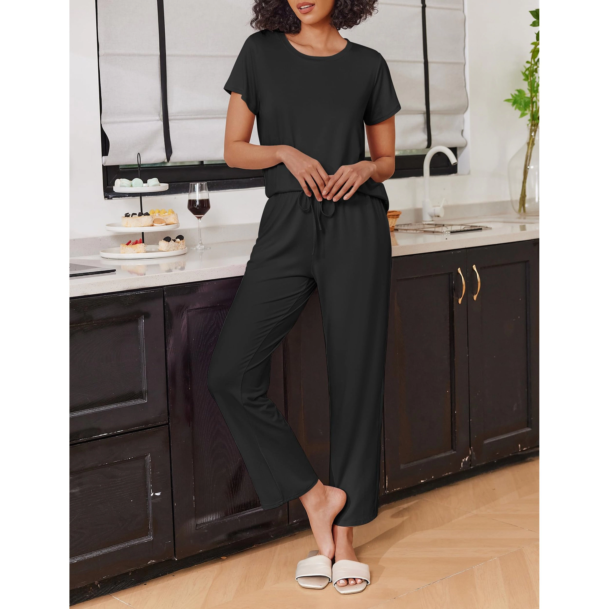 Ekouaer Women's Pajamas Set Short Sleeve Top and Drawstring Pants