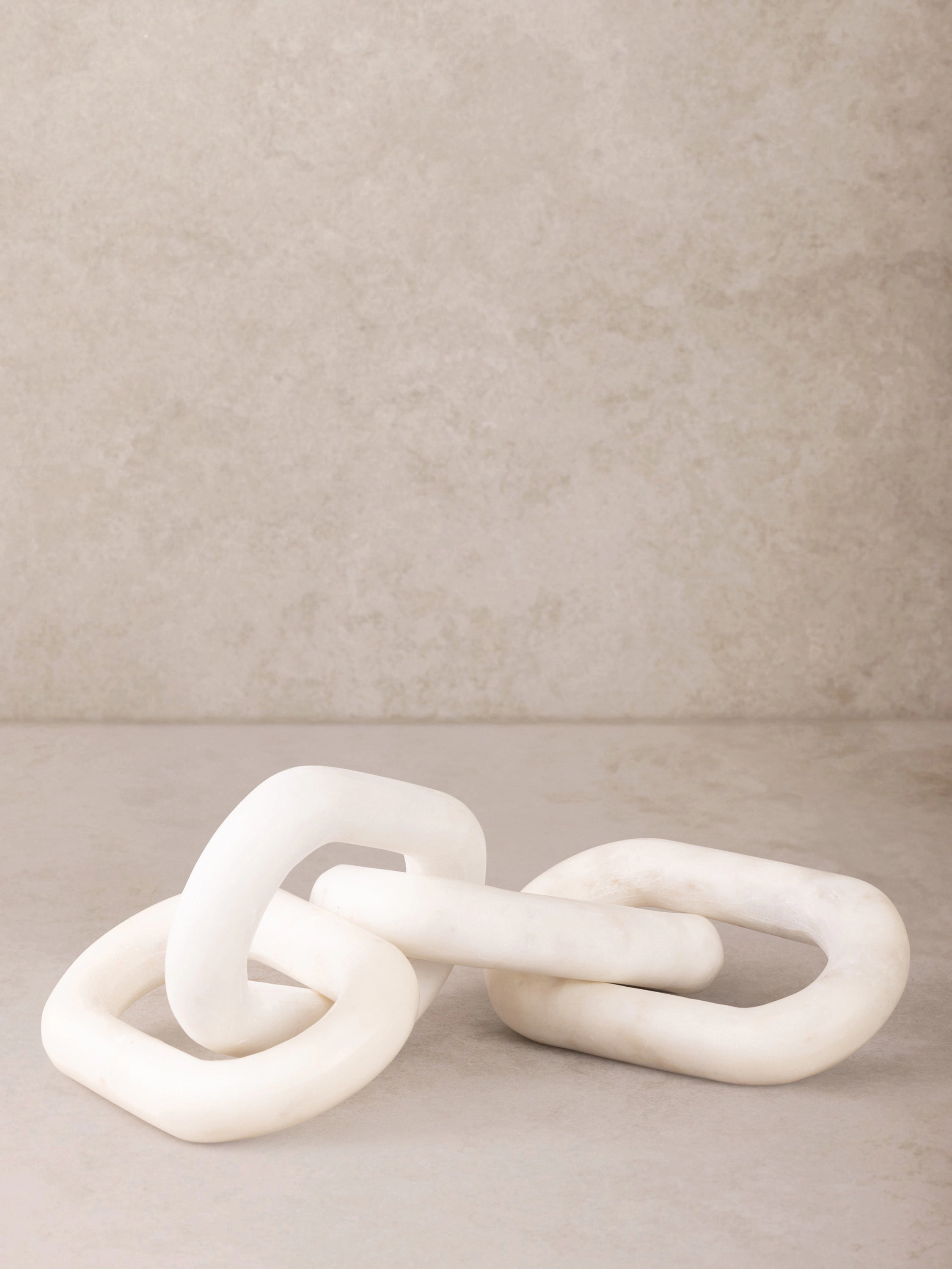 GAURI KOHLI Eternity Black Marble Links Decorative Chain