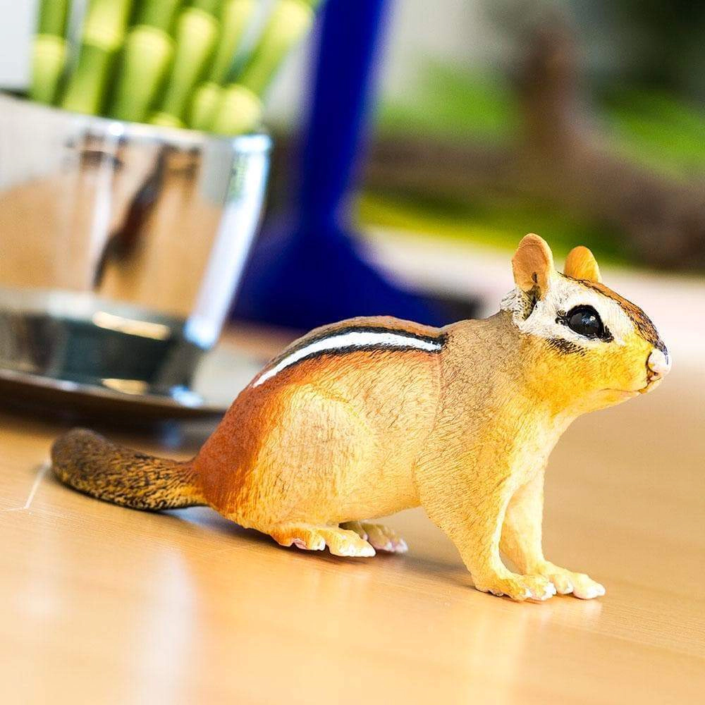Safari Ltd. - Eastern Chipmunk Kids Toy Figure