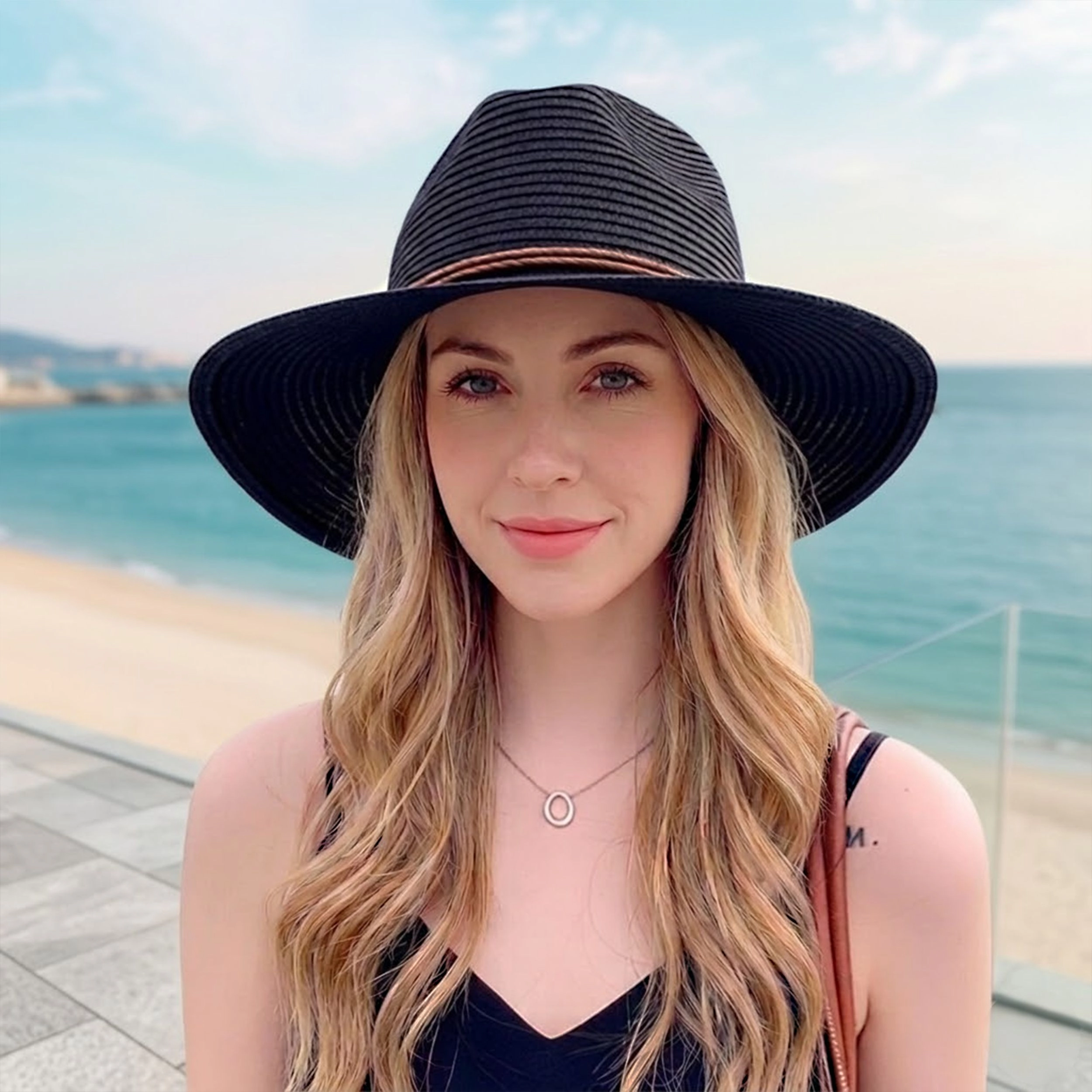 Anna-Kaci Women's Women Wide Brim Straw Sun Hat Lightweight Breathable Summer Beach Packable