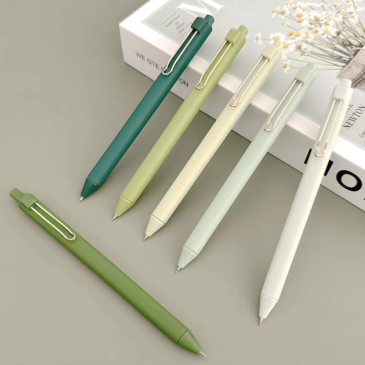 Wrapables Retractable Black Ink Gel Pens, 0.5mm Fine Point for Home and Office, Green, Set of 6