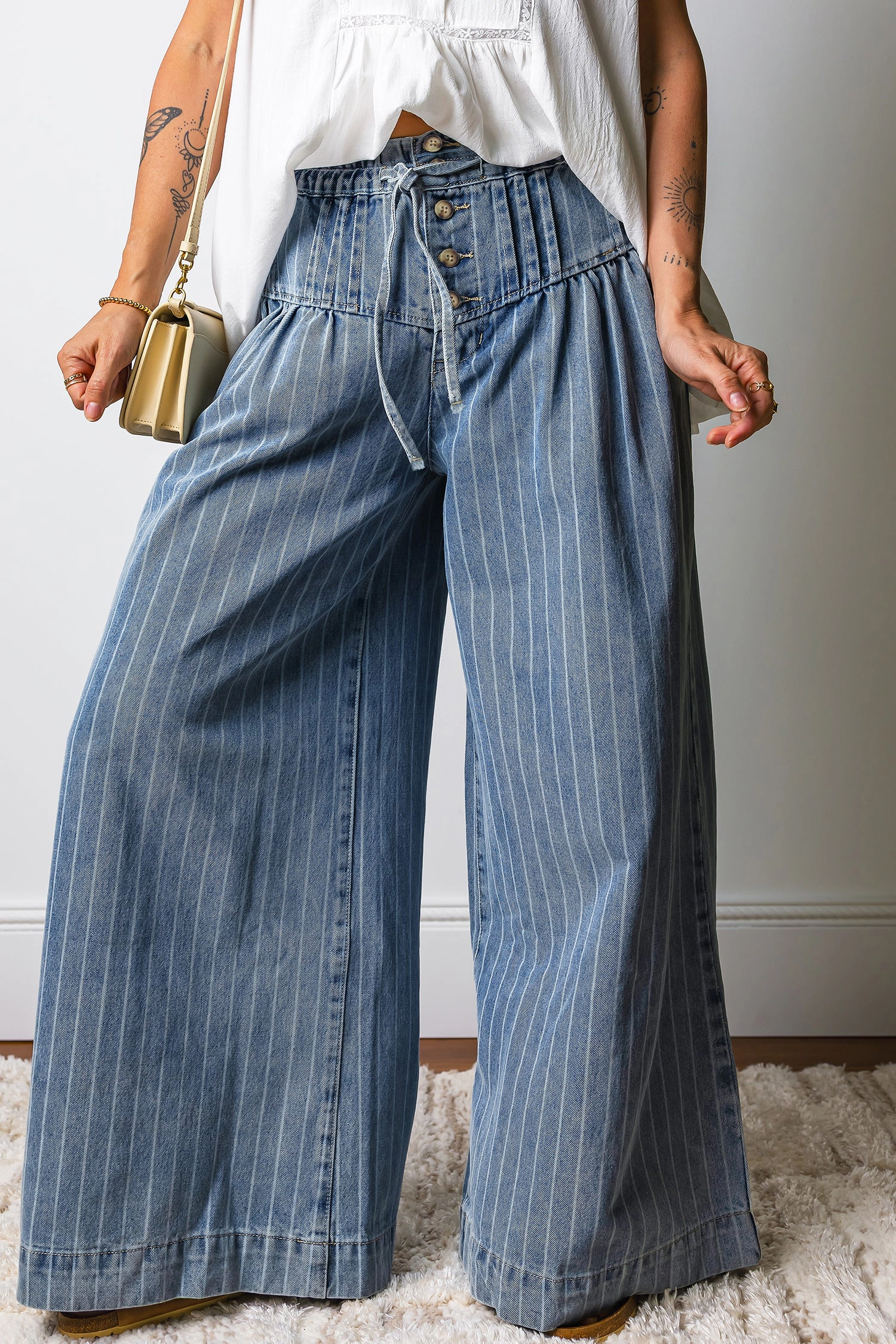 Threaded Pear Women's Sutton Casual Wide Leg Jeans