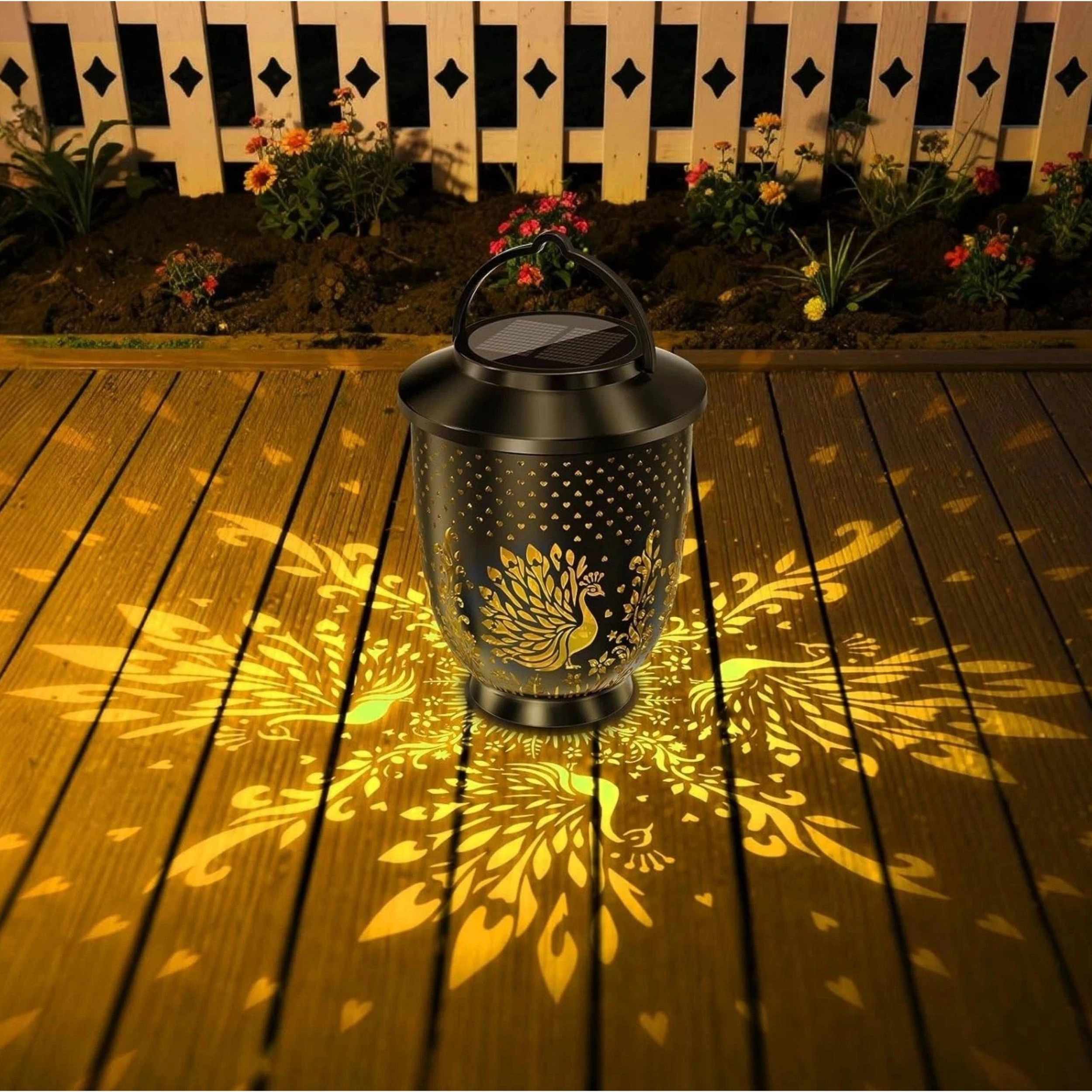 Home Collection Solar LED Hanging Garden Lantern with 2 Lighting Modes