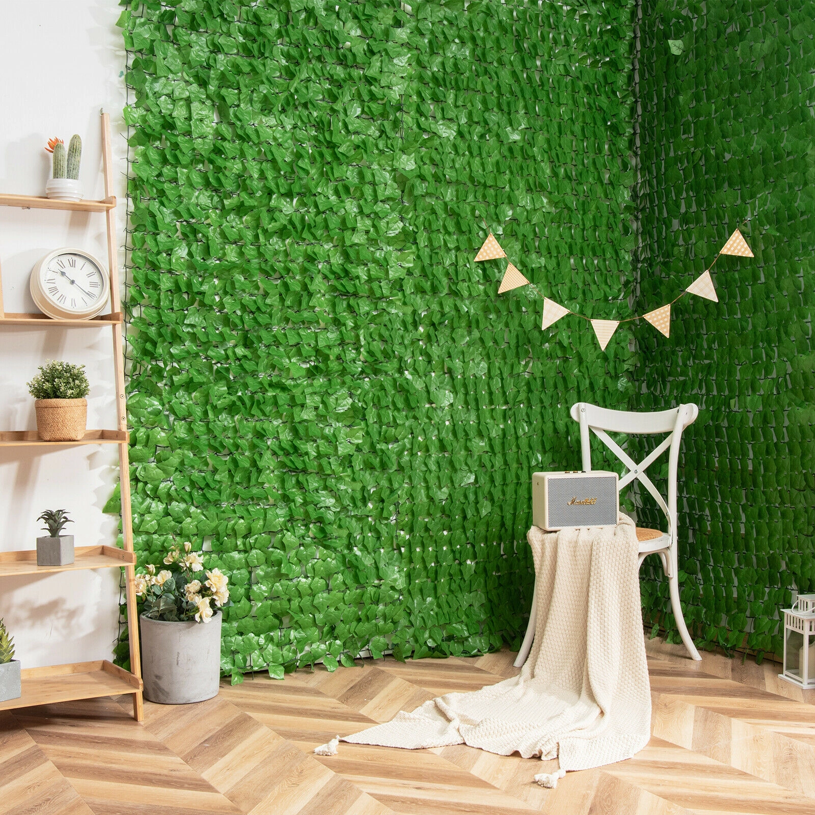 SUGIFT Artificial Ivy Privacy Garden Trellis Fence 118 x 39.4-in Panel 32.3-sq-ft Coverage Light Green Polyester Fabric