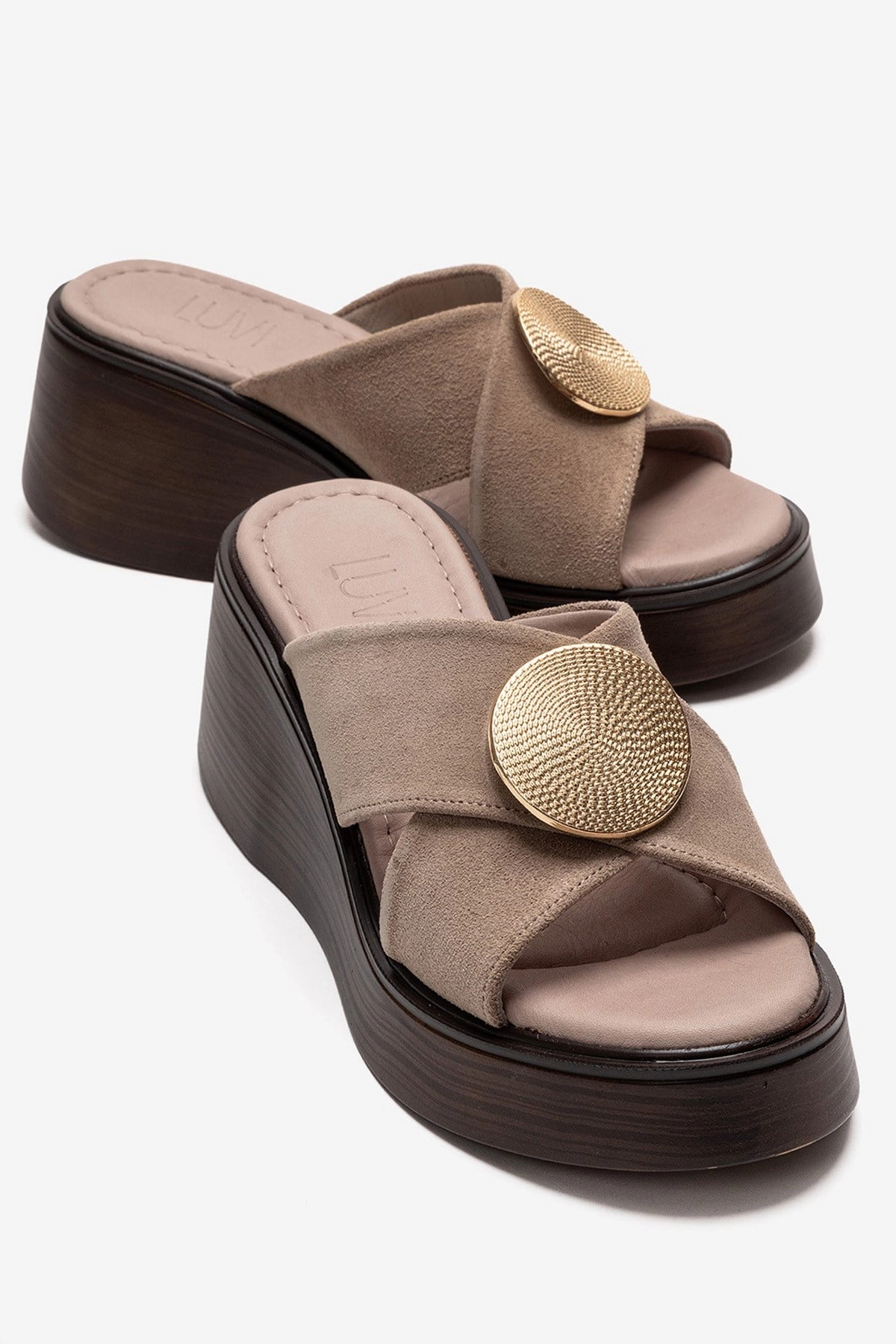 Forever & Always Womens Fianna Leather Cross Strap Platform Sandals