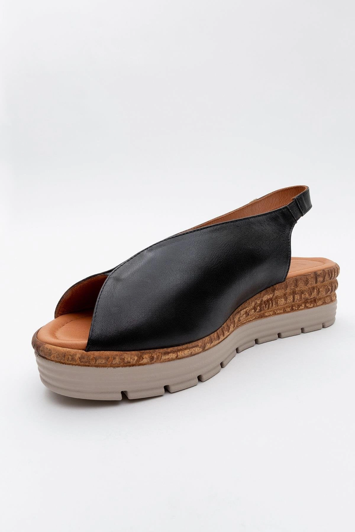 Forever & Always Womens Blom Leather Platform Sandals