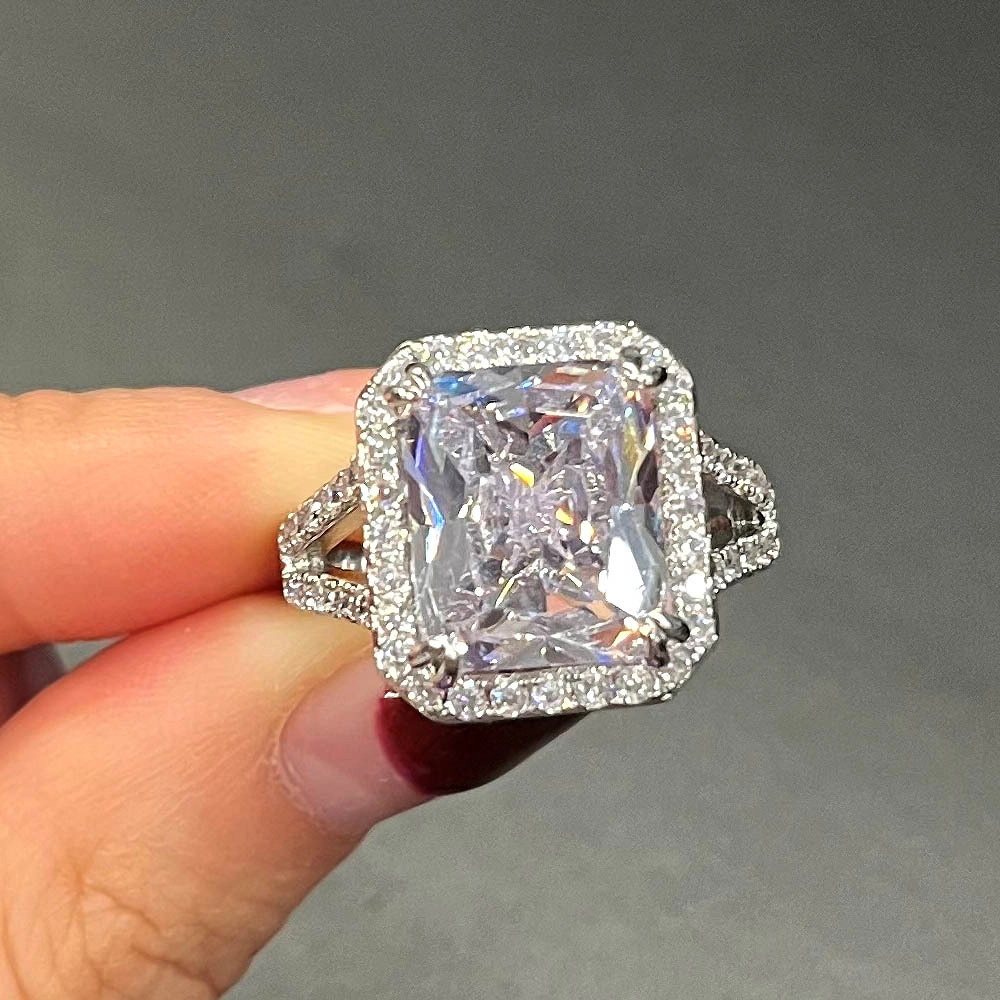 Simple Design Luxury Inlaid Big Square Cubic Zirconia Wedding Ring