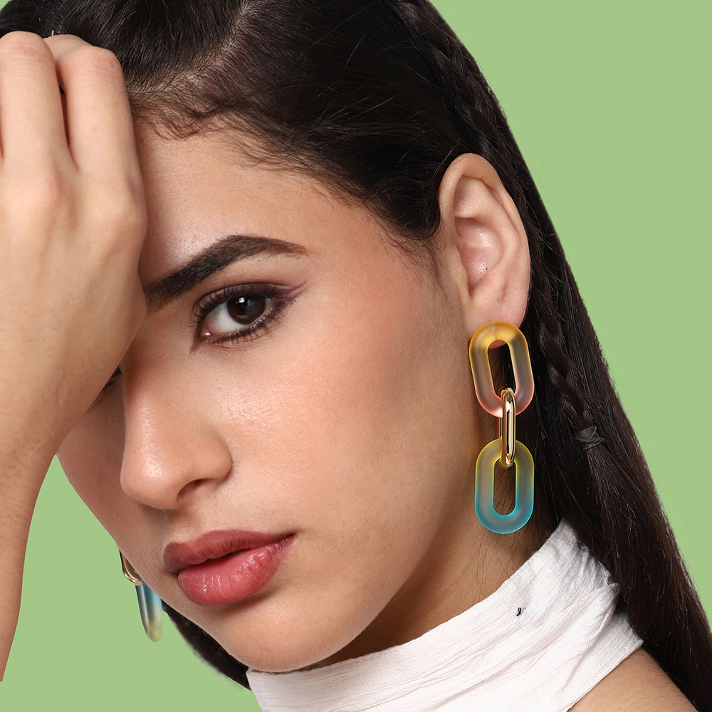SOHI Women's Gold Ombre Chainlink Drop Earrings