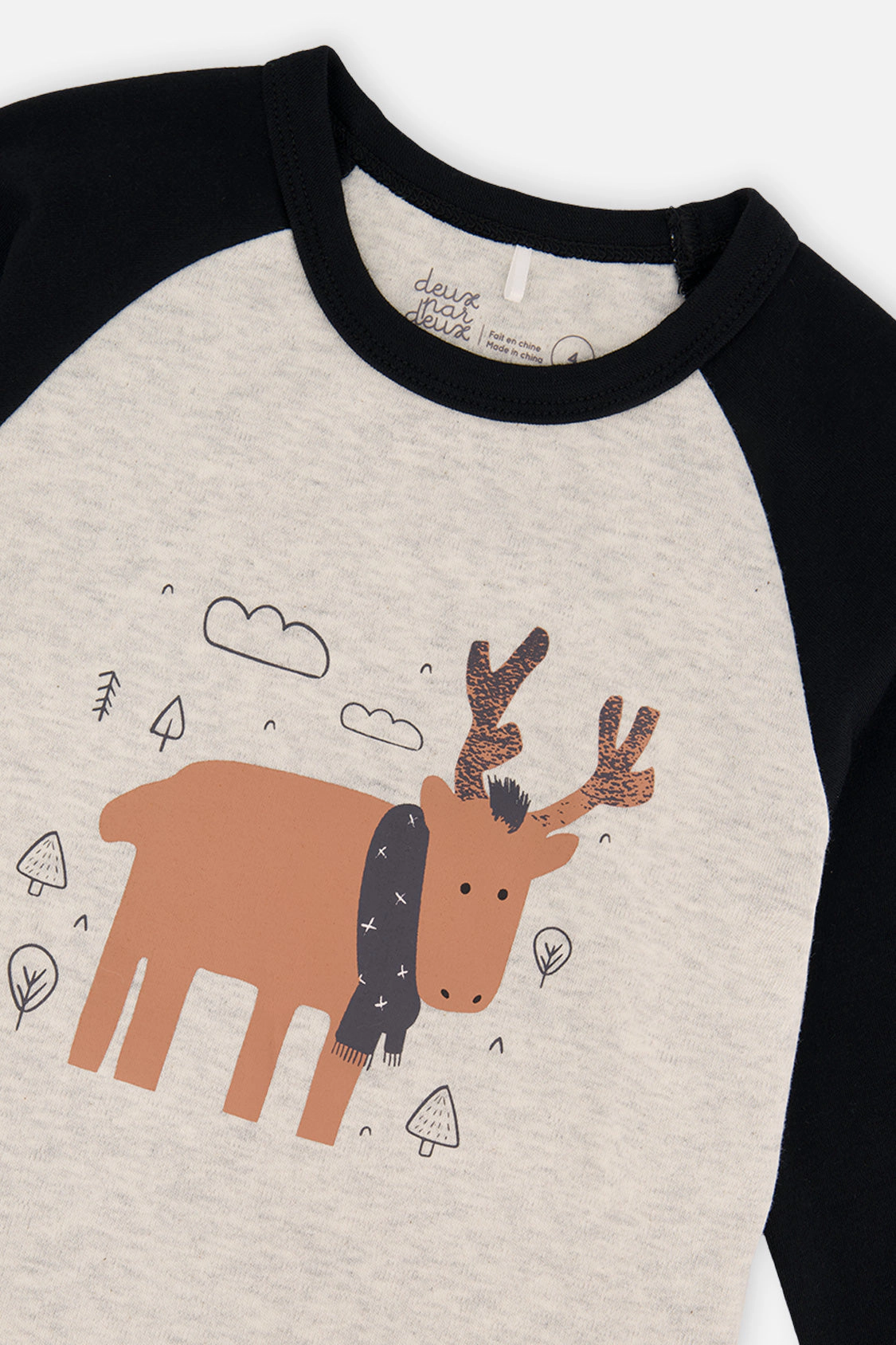 Deux par Deux Boys Organic Cotton Elk Print Two Piece Pajama Set with Raglan Sleeve Top and Waist Pants