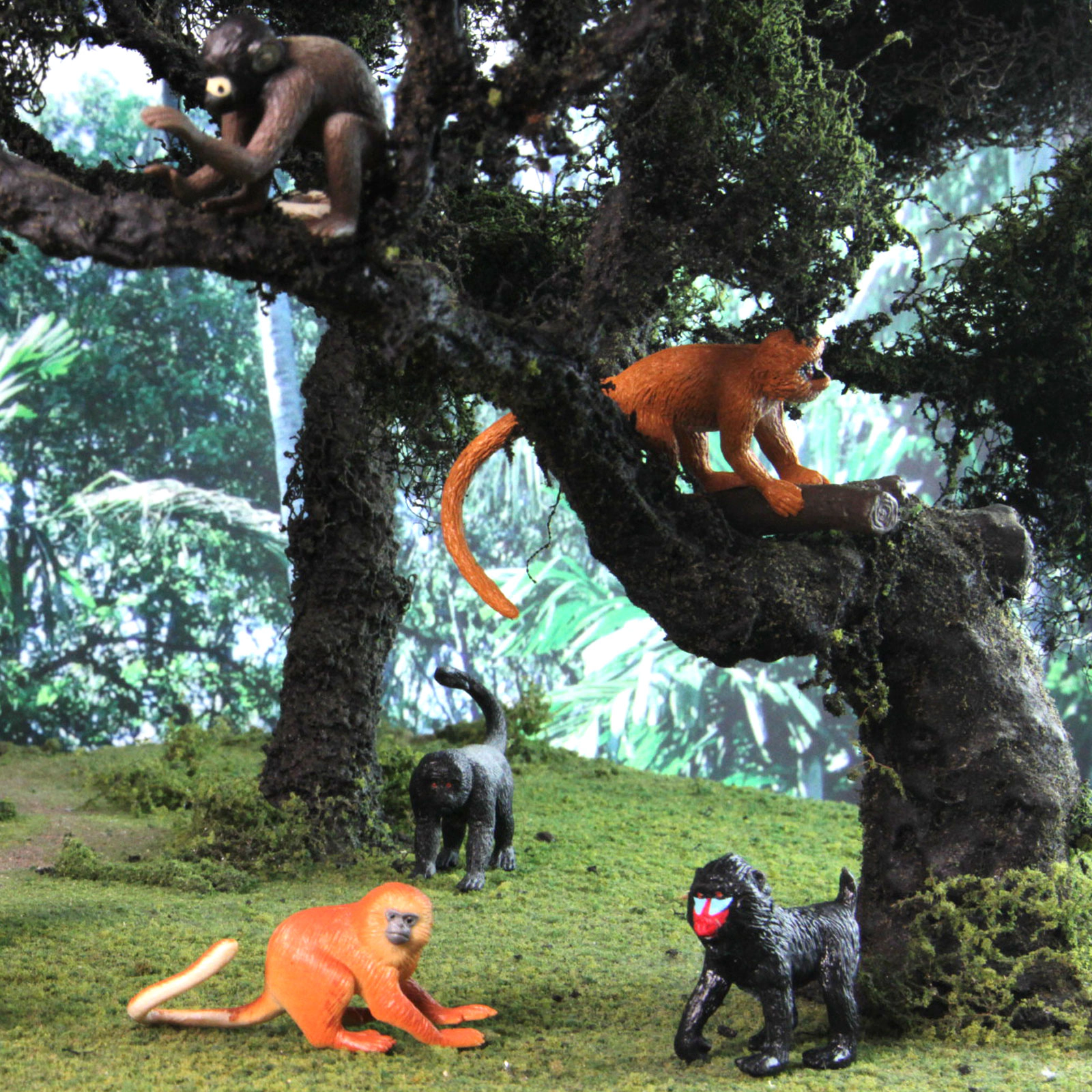 Safari Ltd. - Monkeys & Apes TOOB - contains 12 Mini Figurines