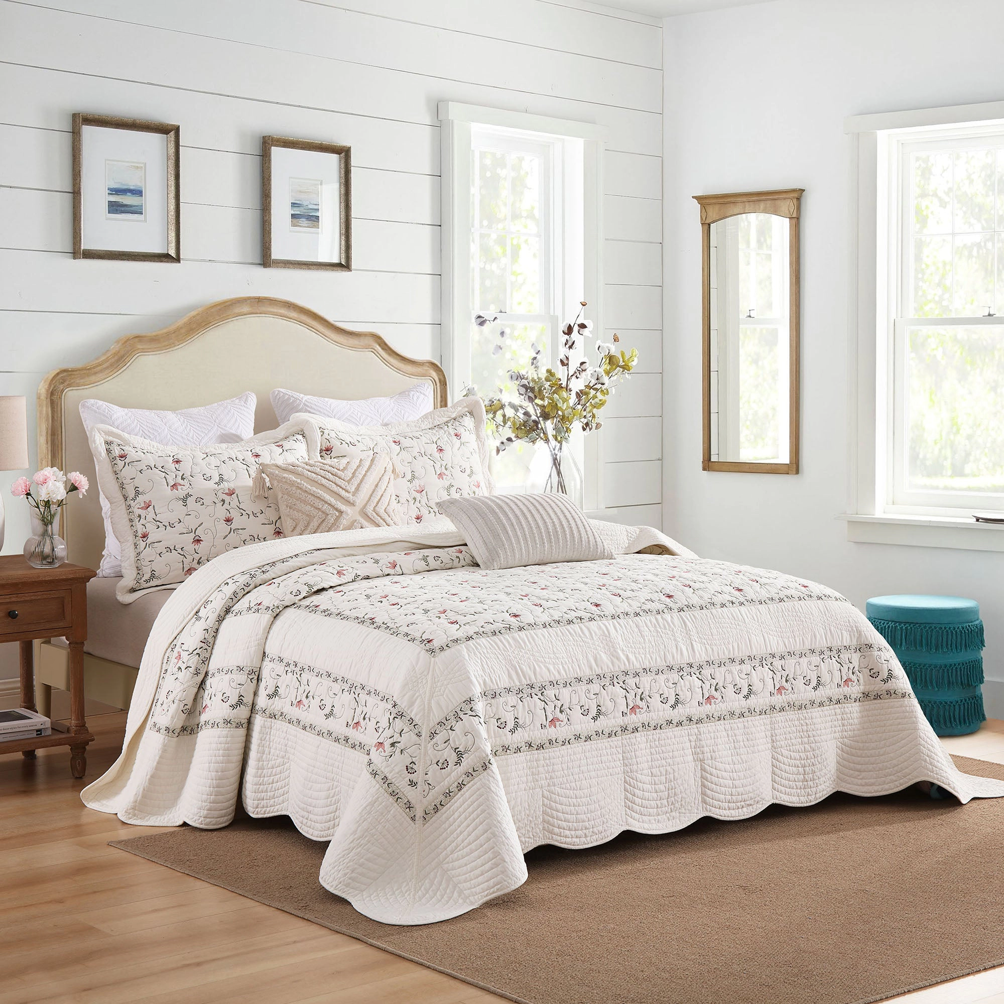 MarCielo 3 Piece Oversized 100% Cotton Embroidered Floral Quilt Bedspread Set