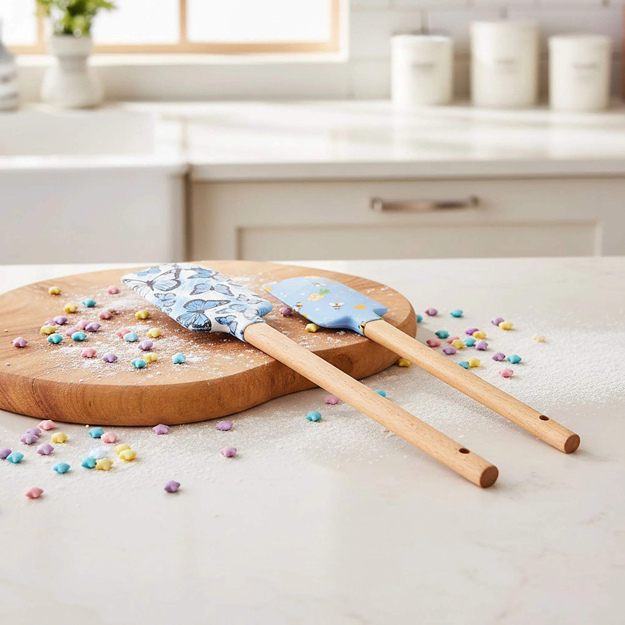 Alilang Women Silicone Spatula Set with Wooden Handles Bee Print Heat Resistant Kitchen Baking Tools 2 Piece