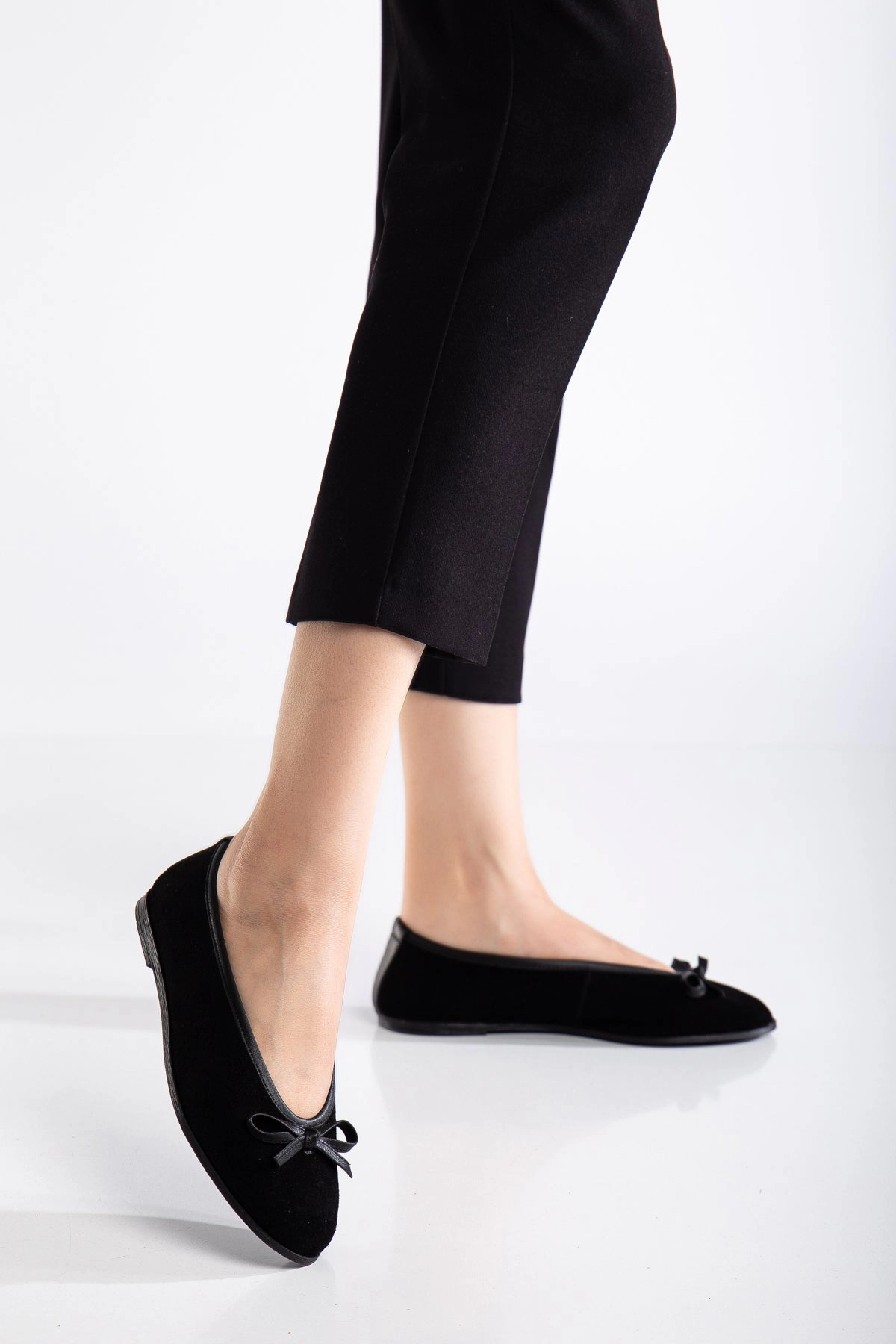 Forever & Always Womens Freya Leather Ballerina Flats