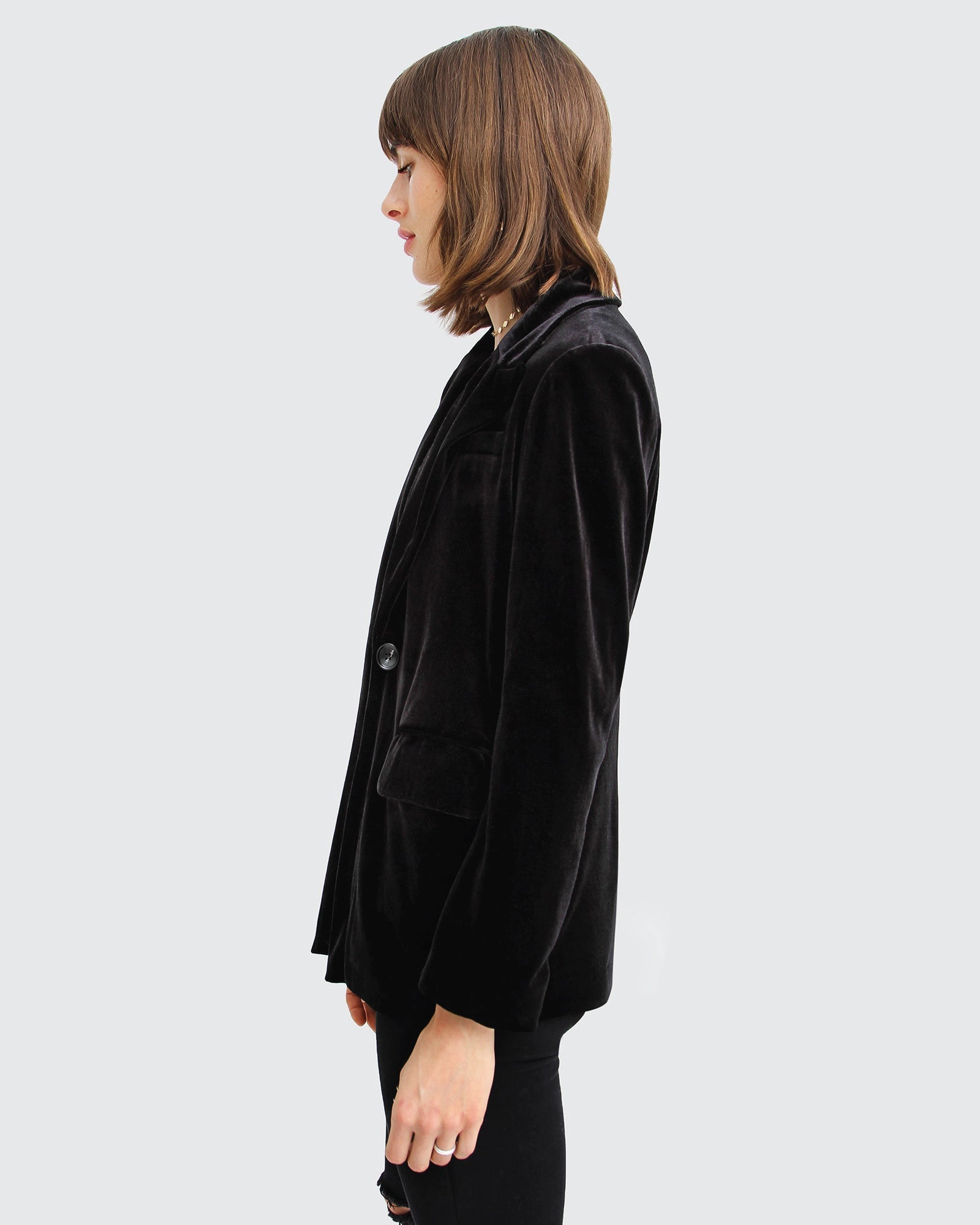 Belle & Bloom Womens Eternity Velvet Blazer