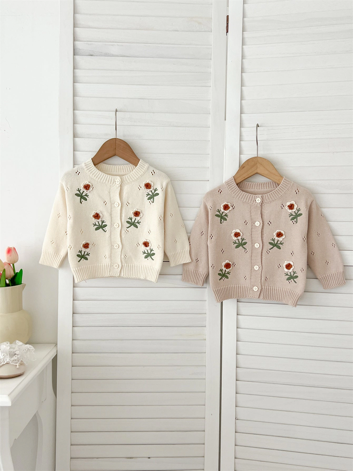 MyKids-USA Baby Girls Comfortable Flowers Embroiedery Knitted Long Sleeves Cardigan